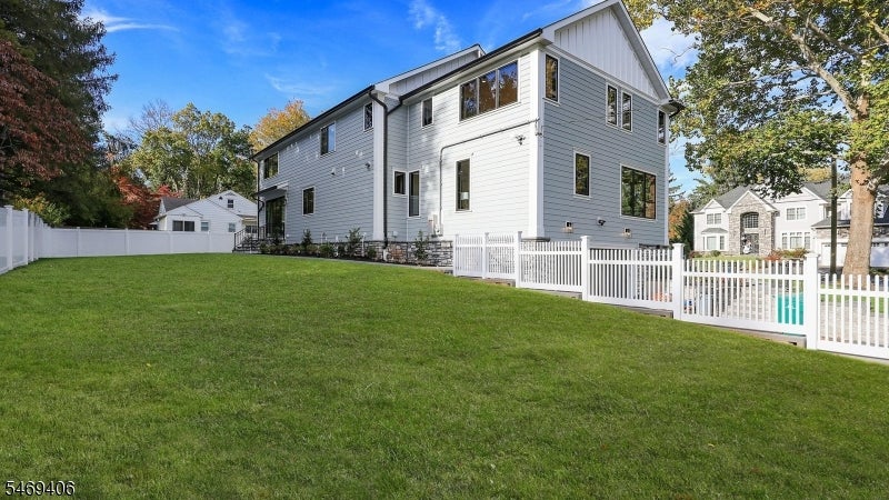 1808 Chapel Rd