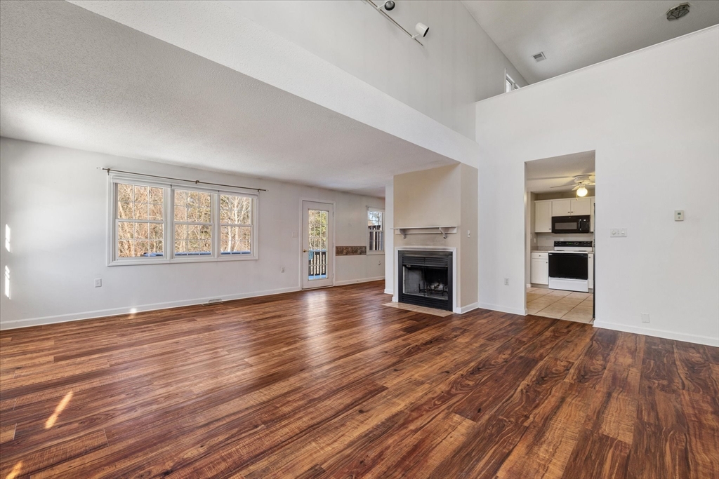 36 Betsy Ross Cir # 36