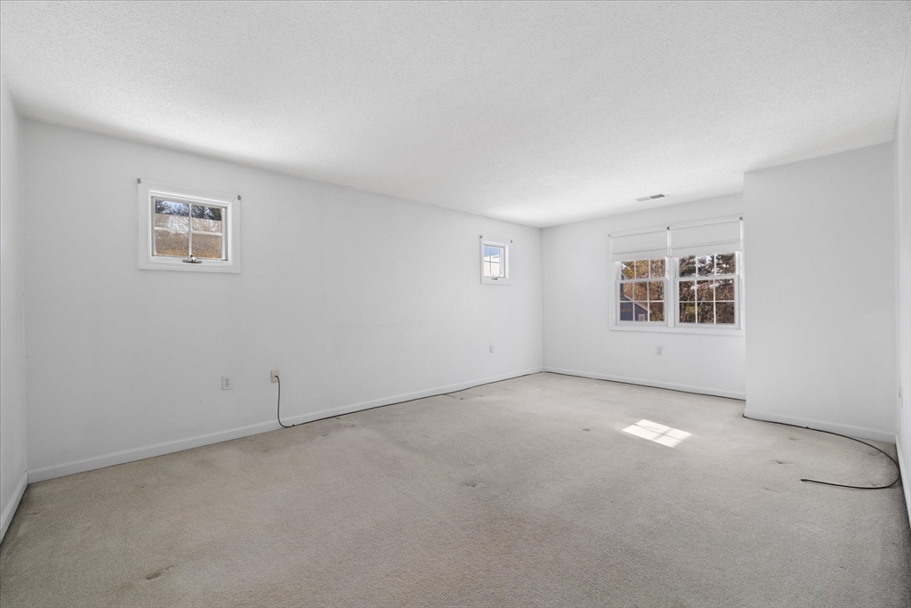 36 Betsy Ross Cir # 36