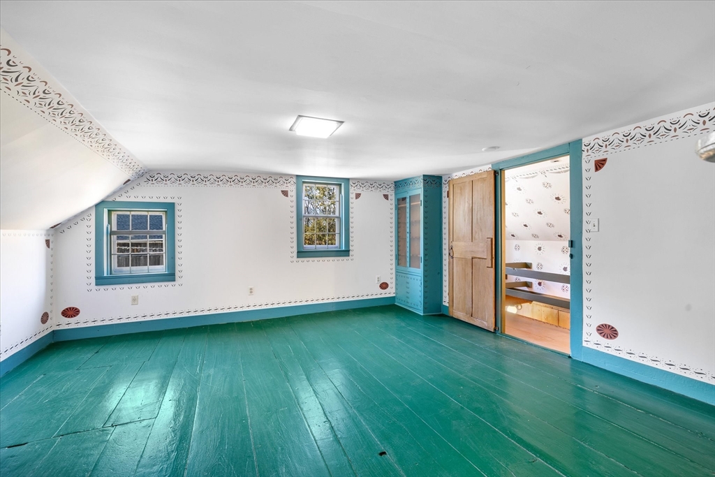 5 Carpenter Hill Rd