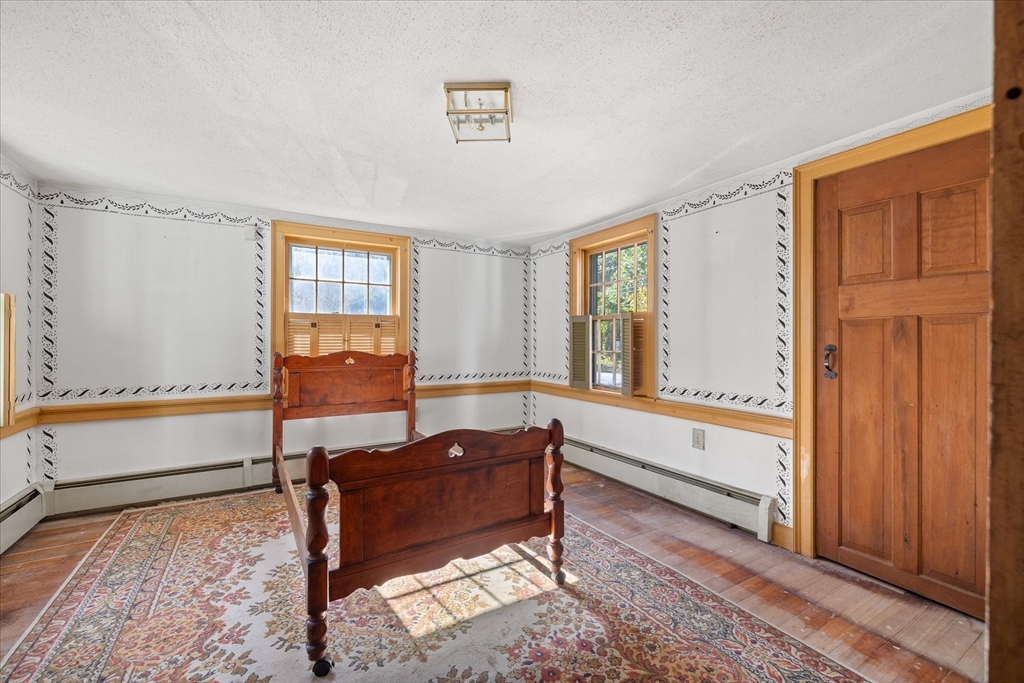 5 Carpenter Hill Rd