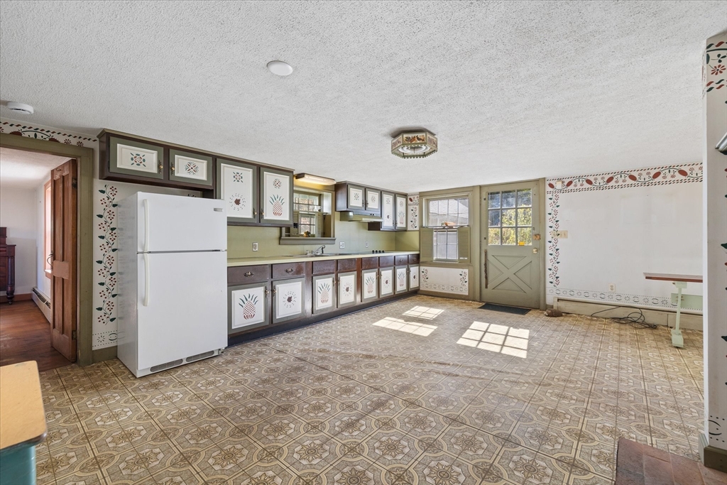 5 Carpenter Hill Rd
