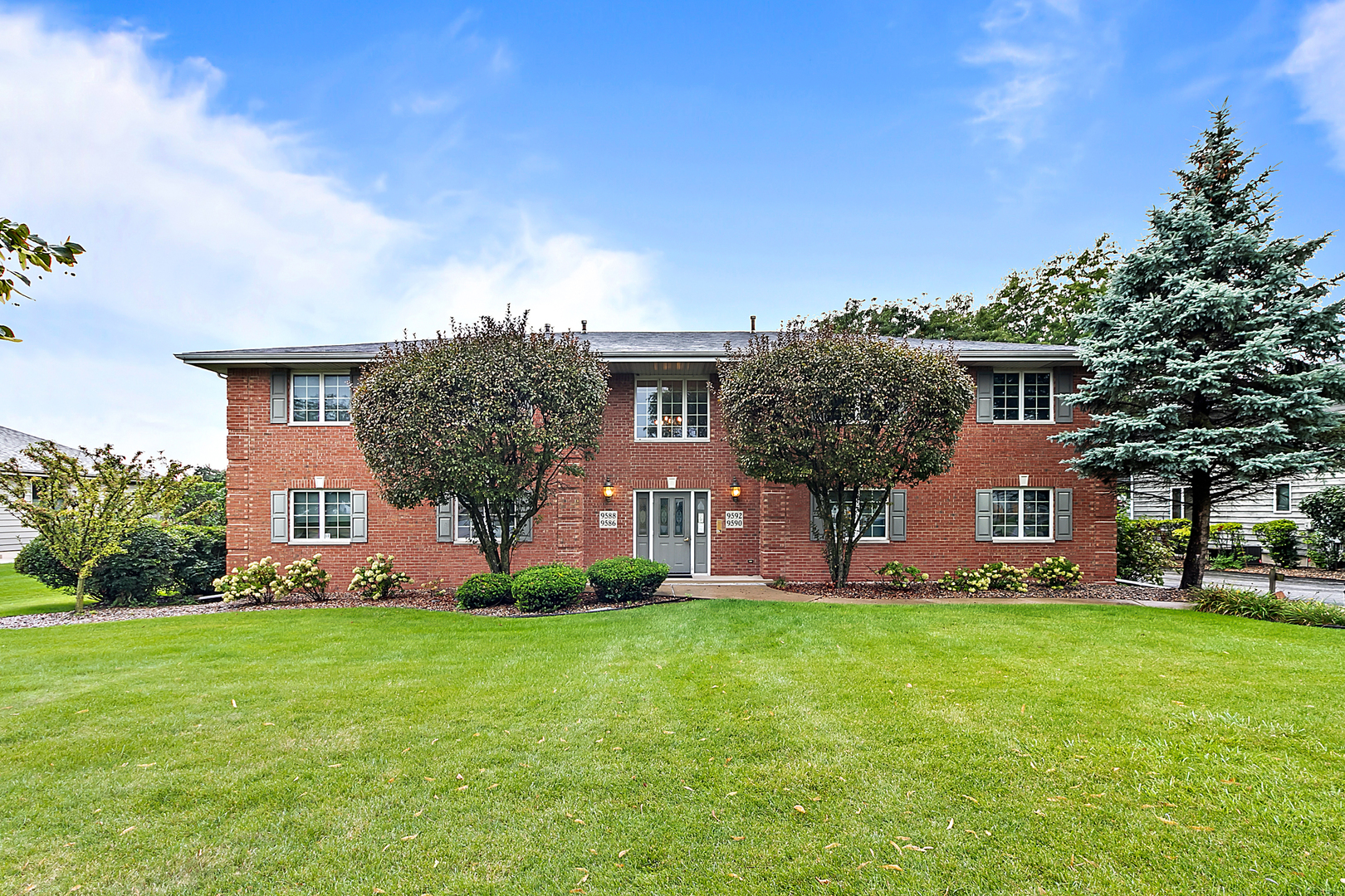 9586 KEILMAN Street Unit: 1