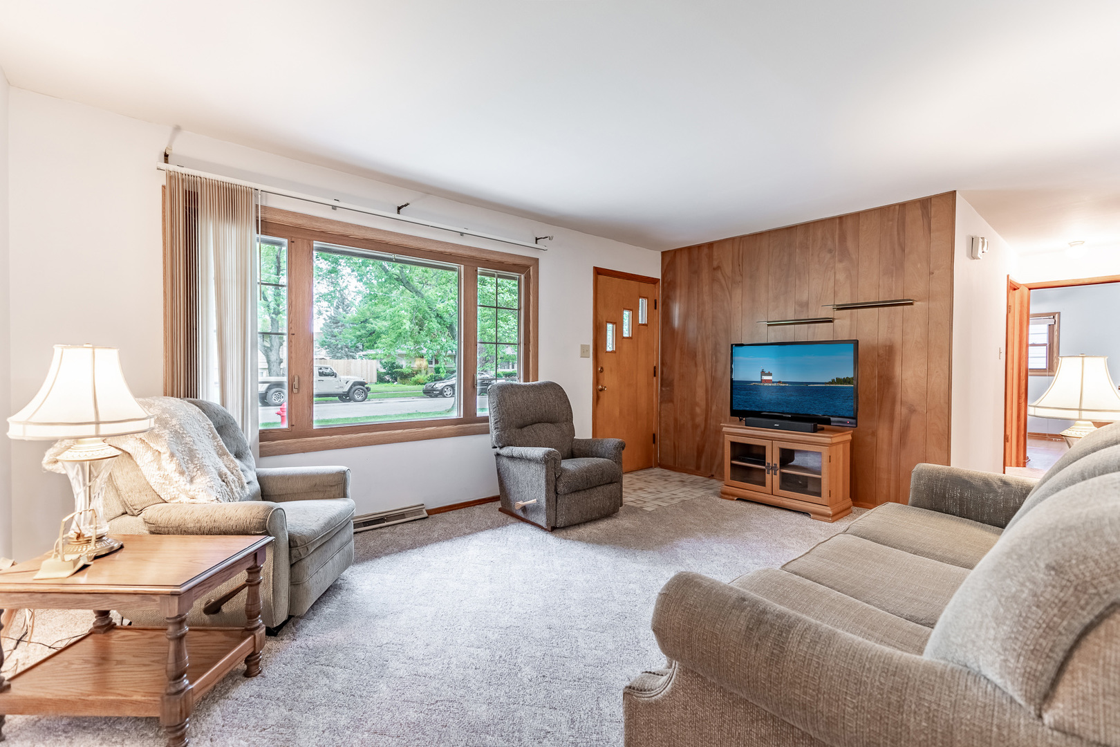 18916 Greenbay Avenue