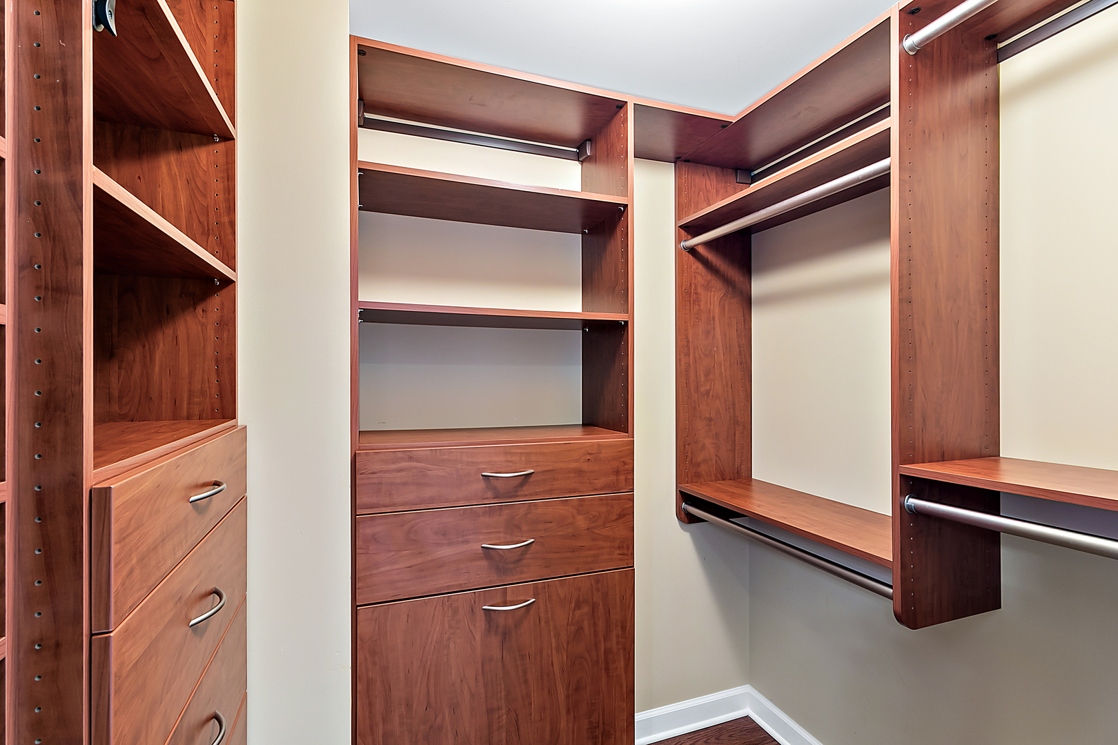 1629 S Prairie Avenue Unit: 2909