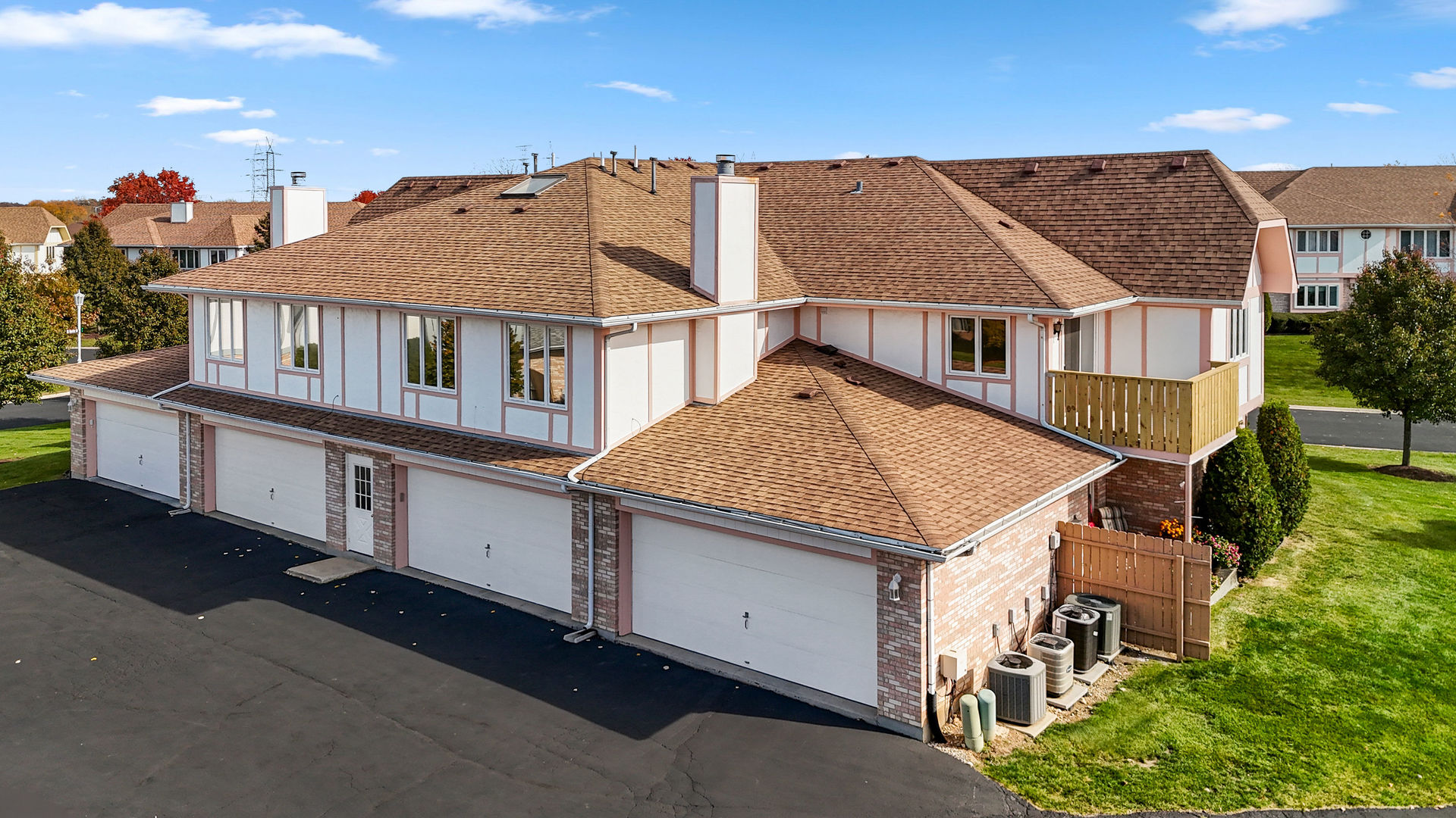 7 Saint Moritz Drive Unit: 101