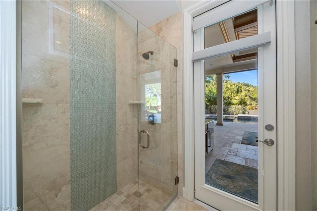 8556 Majorca LN, NAPLES