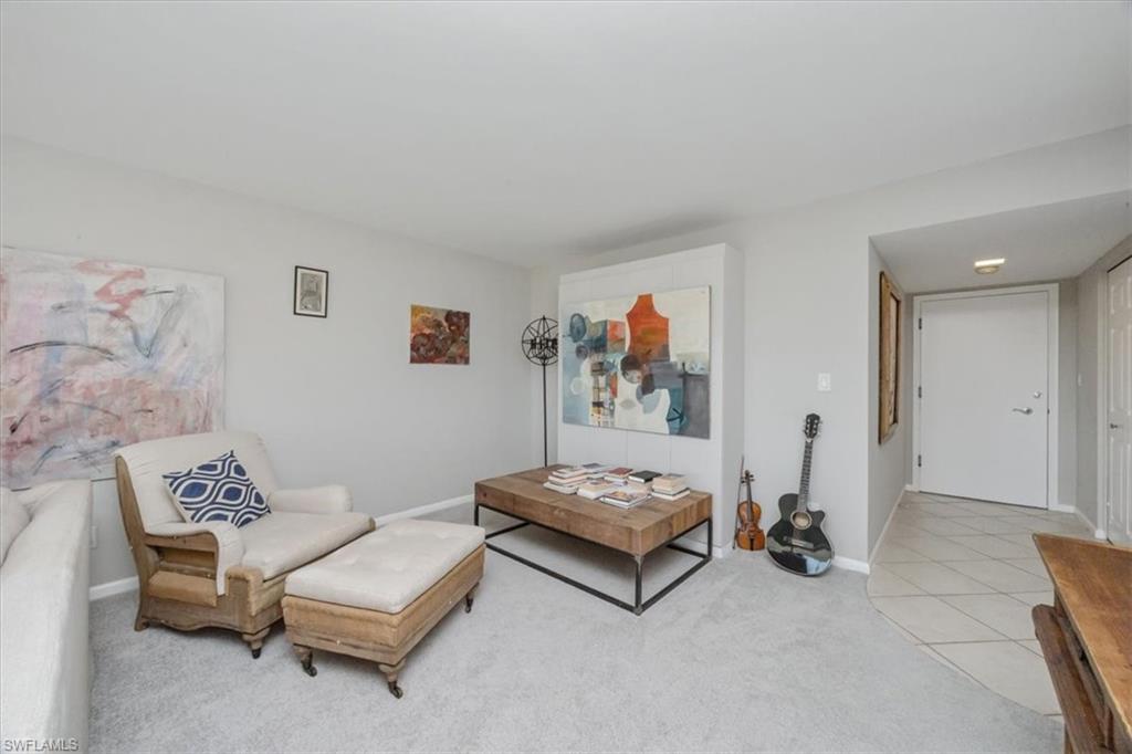 3410 Gulf Shore BLVD N # 302