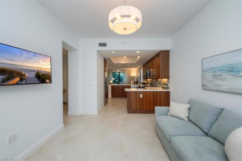 965 Sandpiper ST # J107