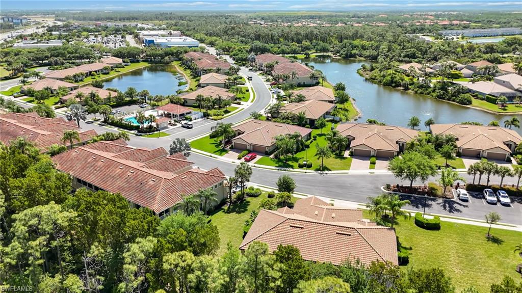 9074 Triangle Palm LN