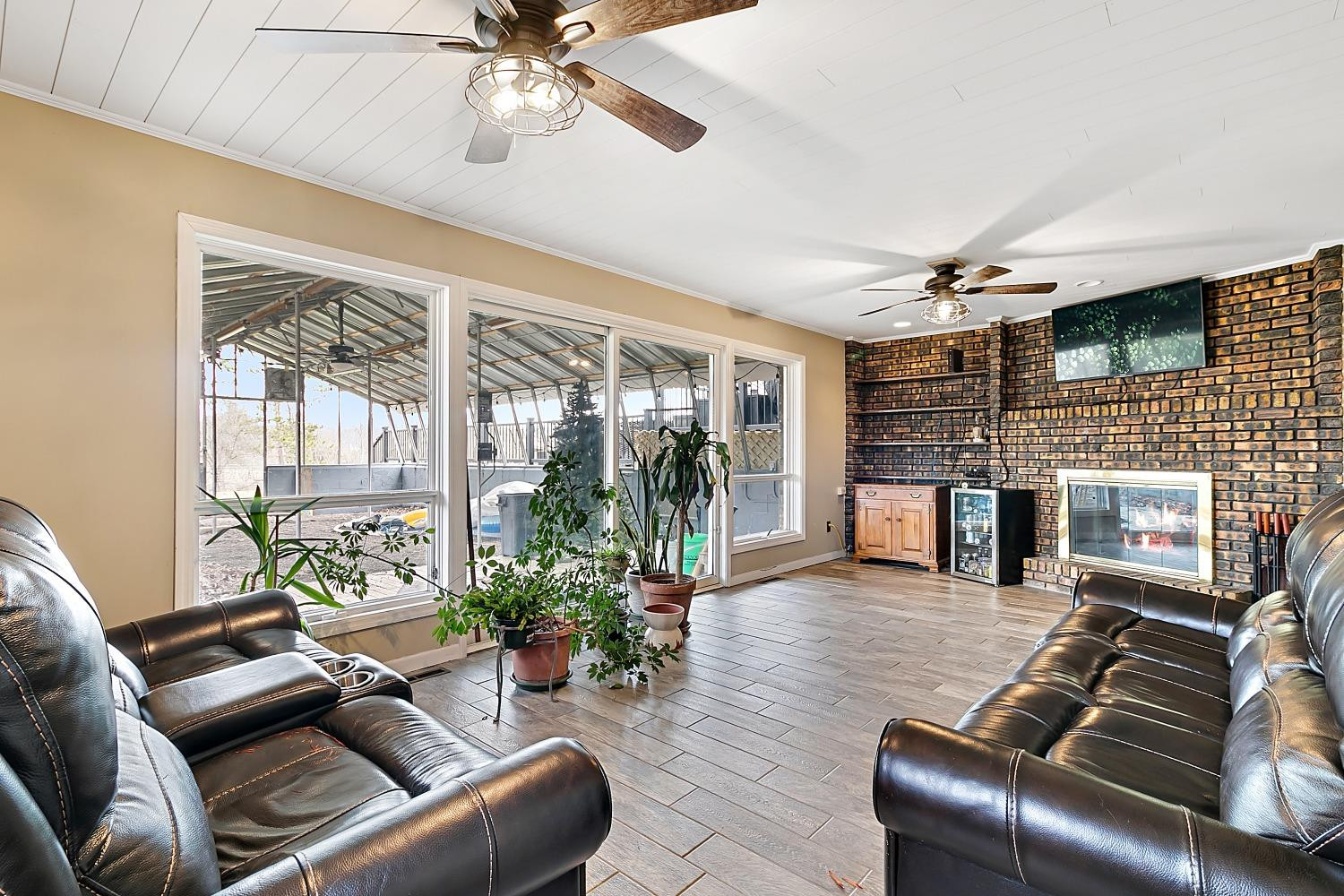 12613 Van Buren Street