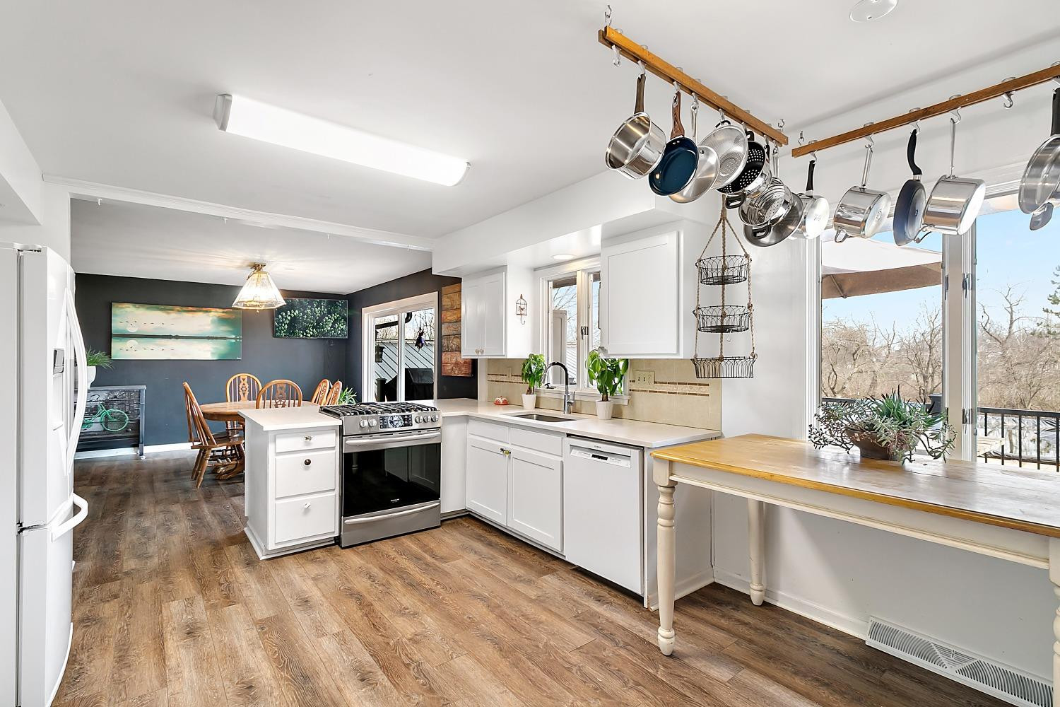 12613 Van Buren Street