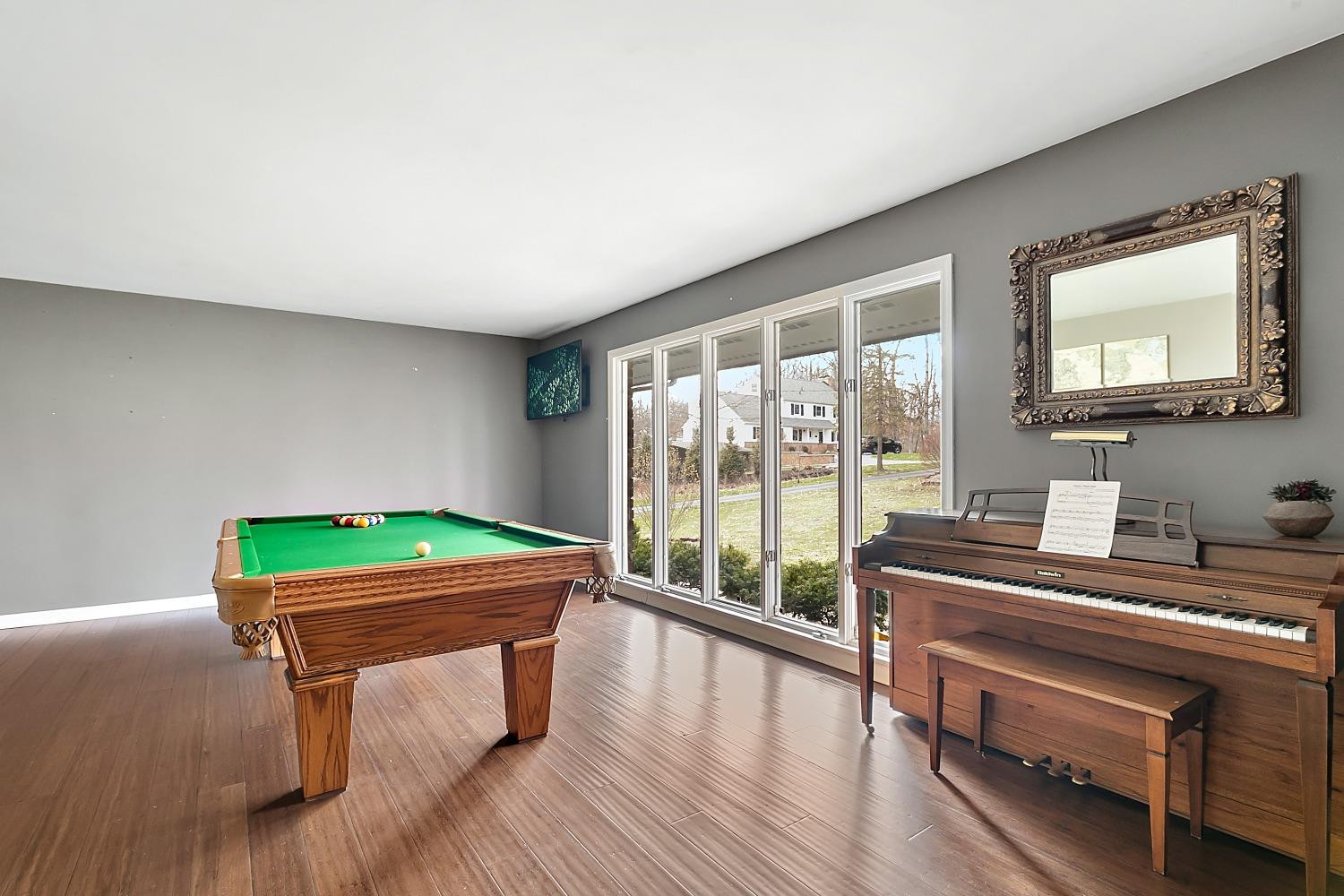 12613 Van Buren Street