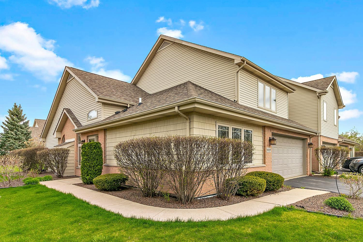 10027 Gettler Street