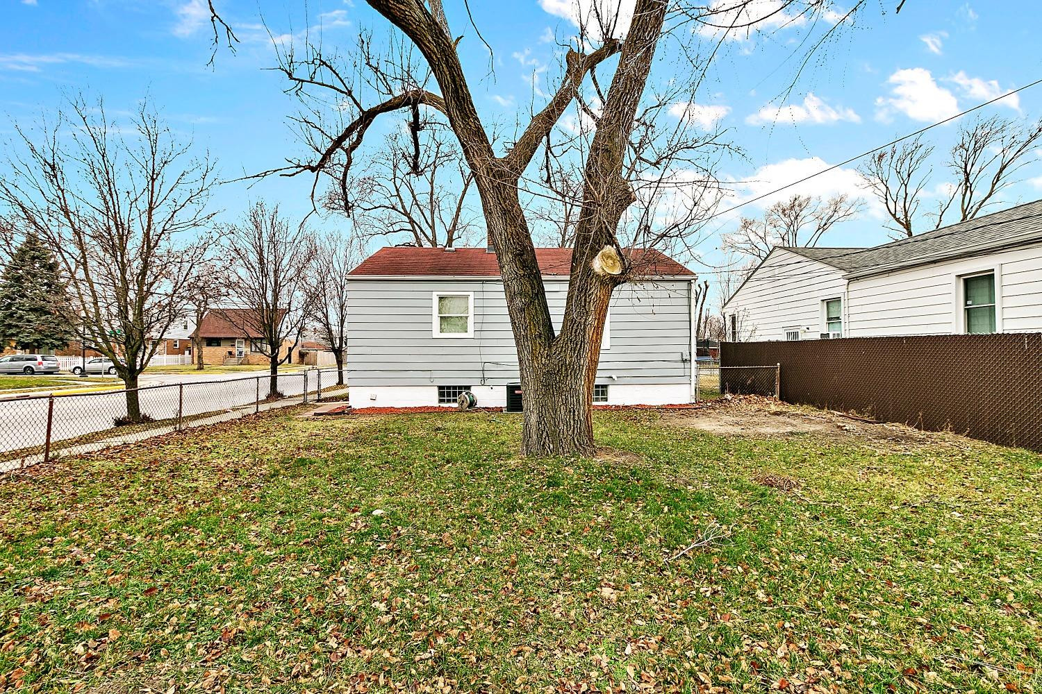 7447 Jarnecke Avenue