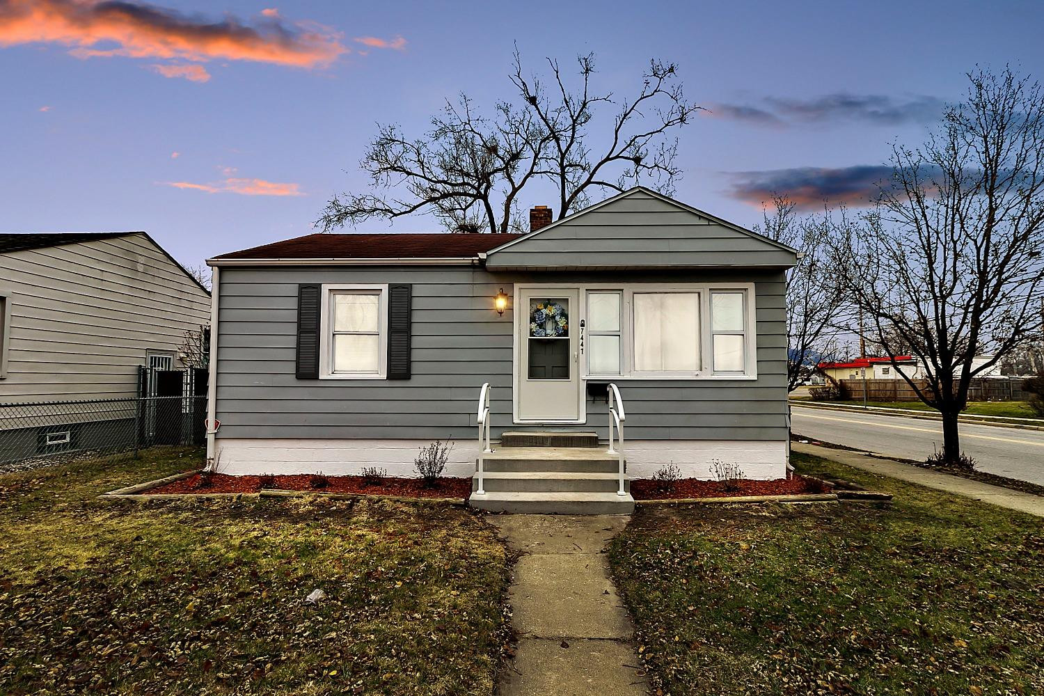 7447 Jarnecke Avenue