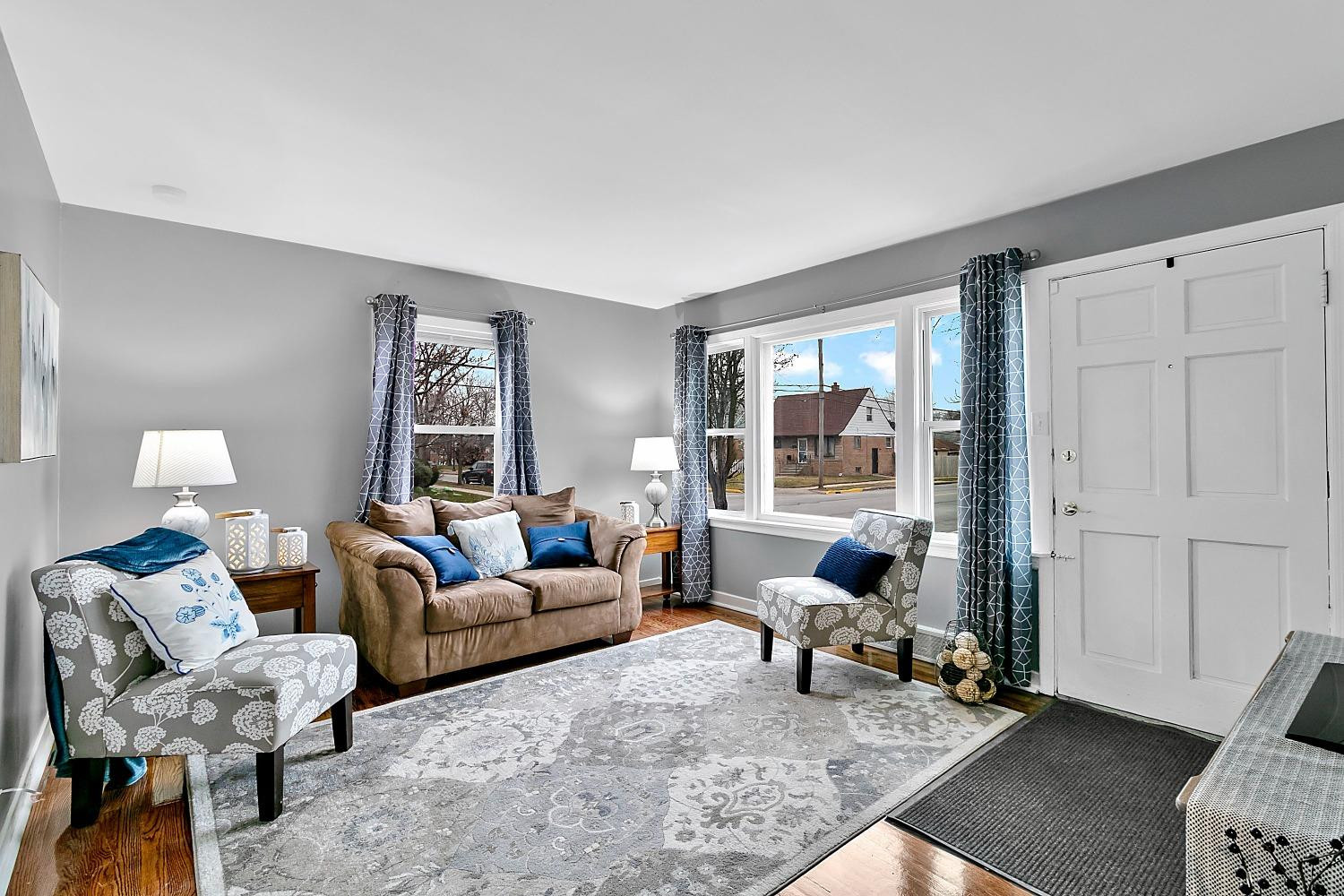 7447 Jarnecke Avenue