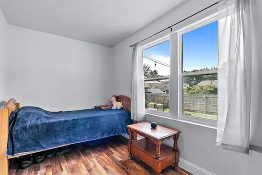 910 Institute Street