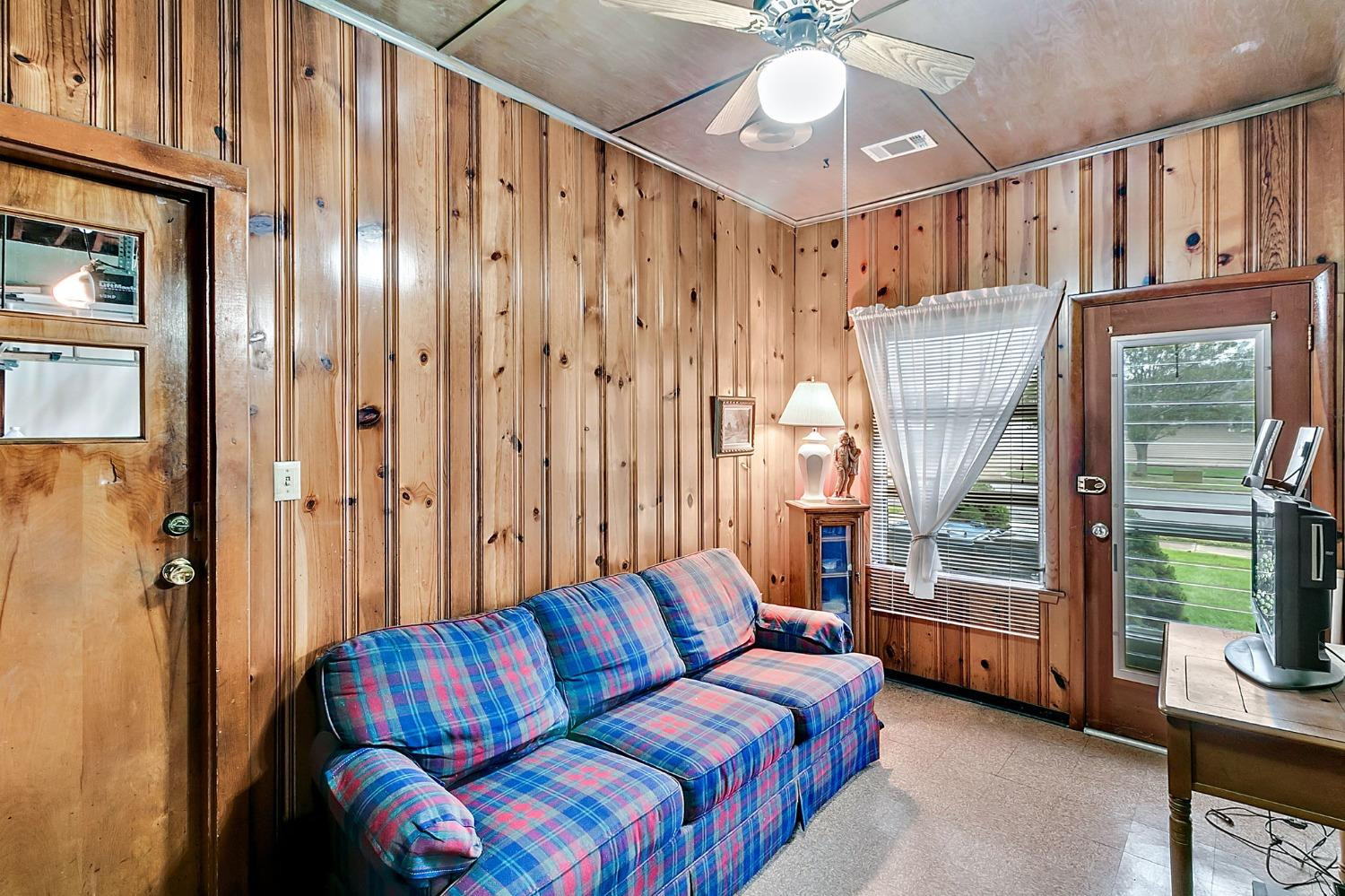 8605 Cottage Grove Avenue