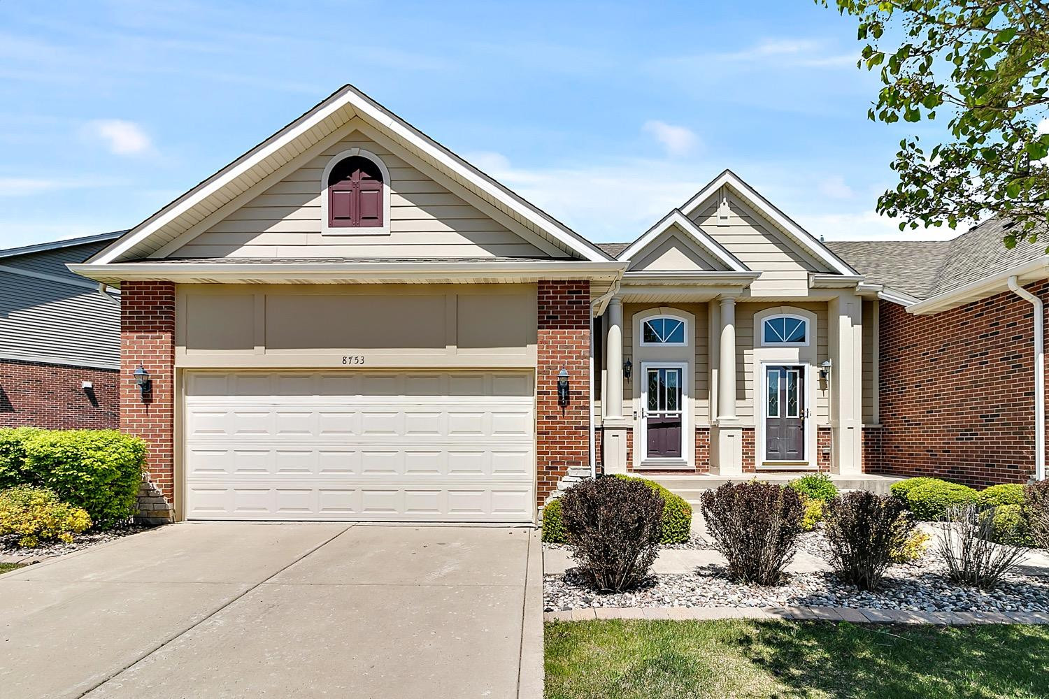 8753 Lake Hills Drive