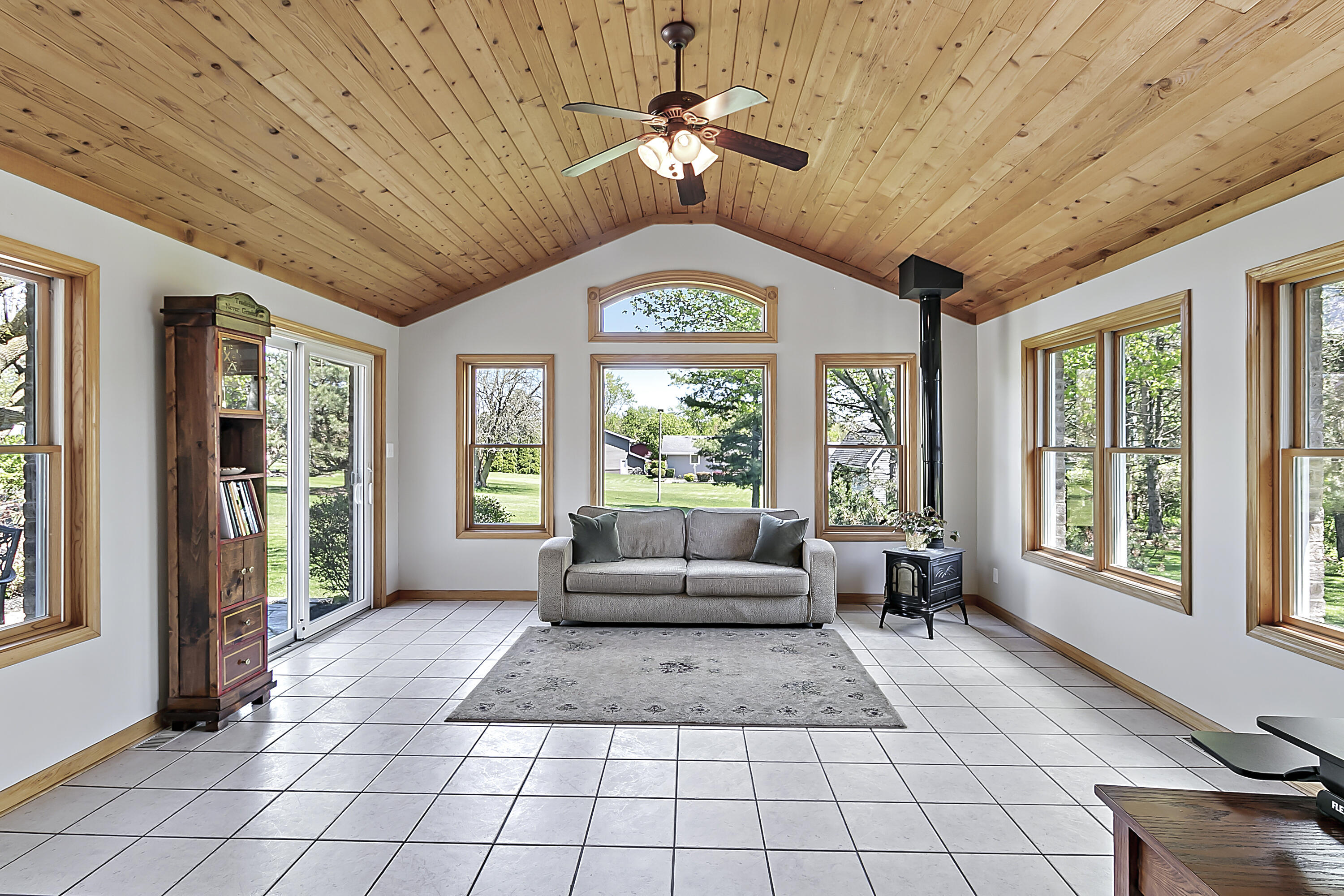 9185 Maplewood Street