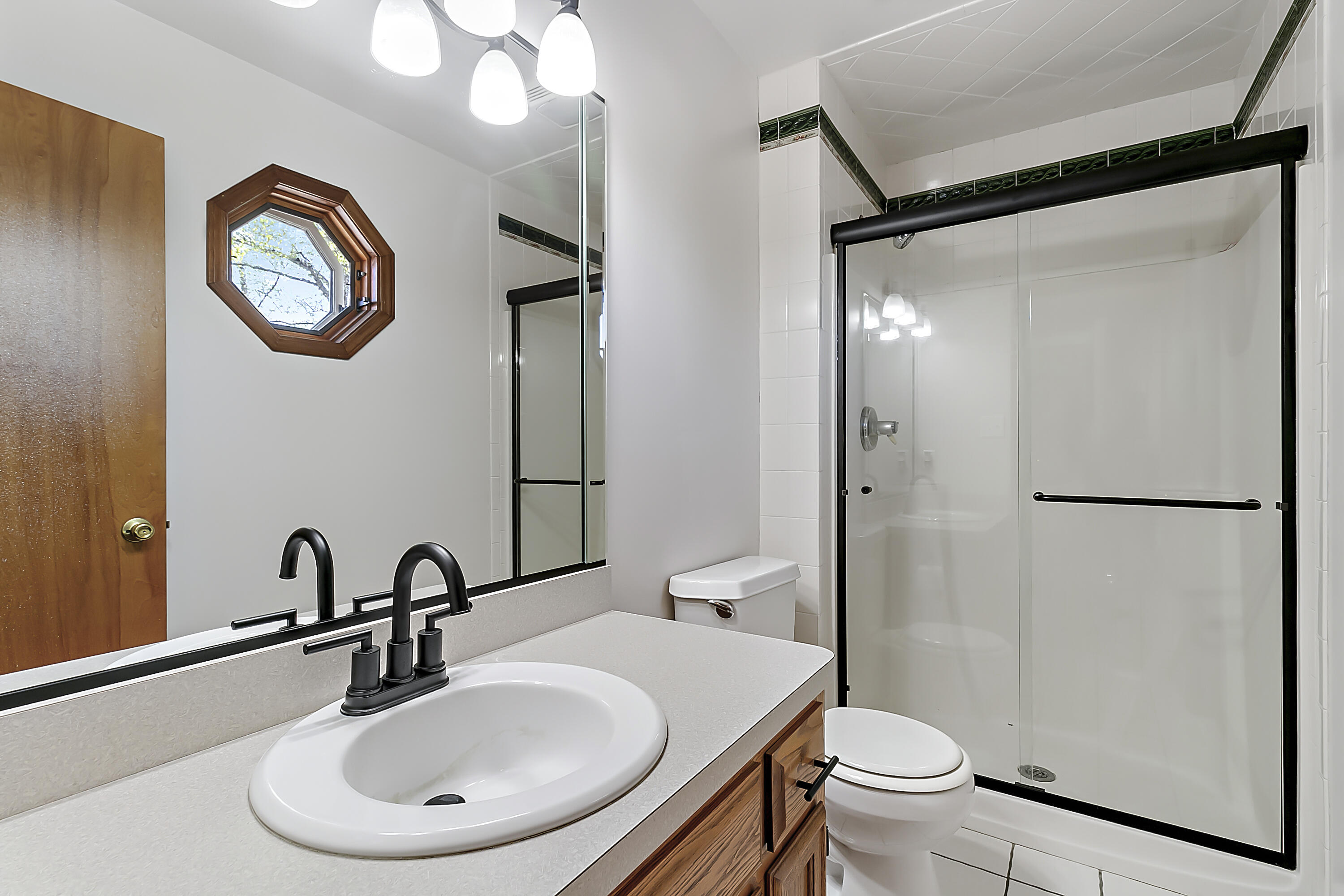 9185 Maplewood Street