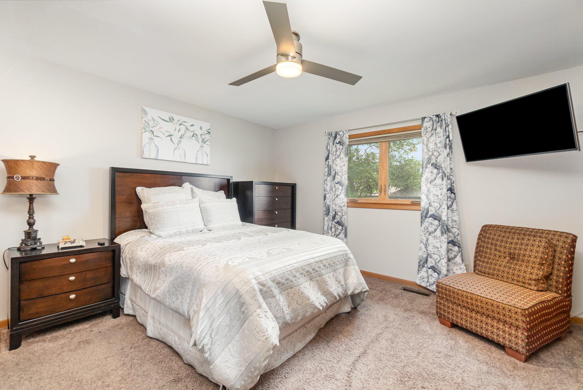 2820 Mockingbird Drive