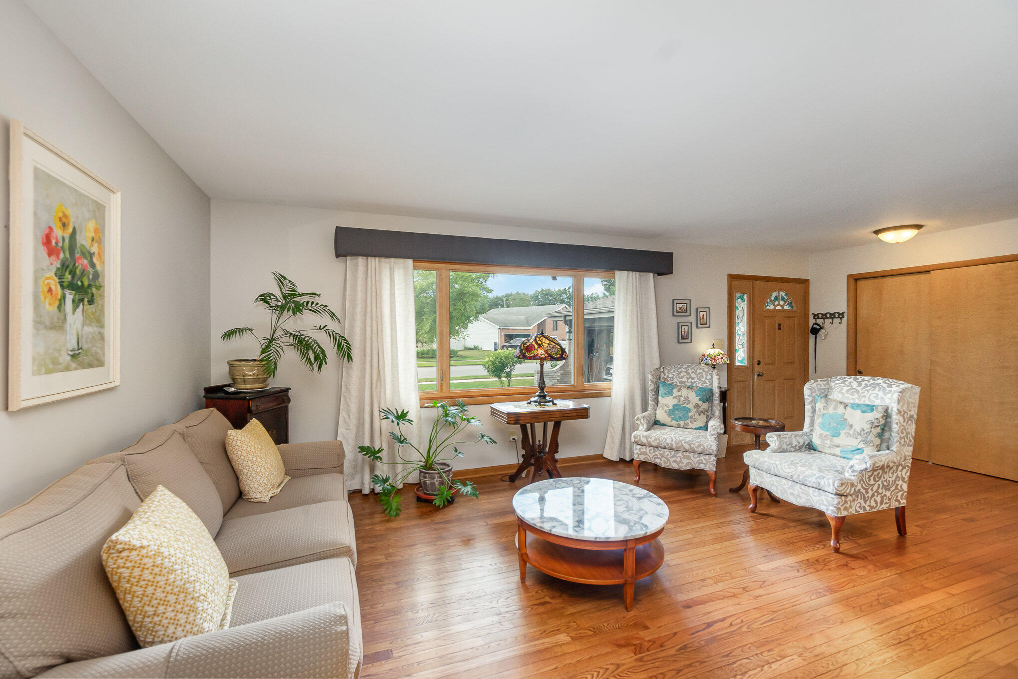 2820 Mockingbird Drive