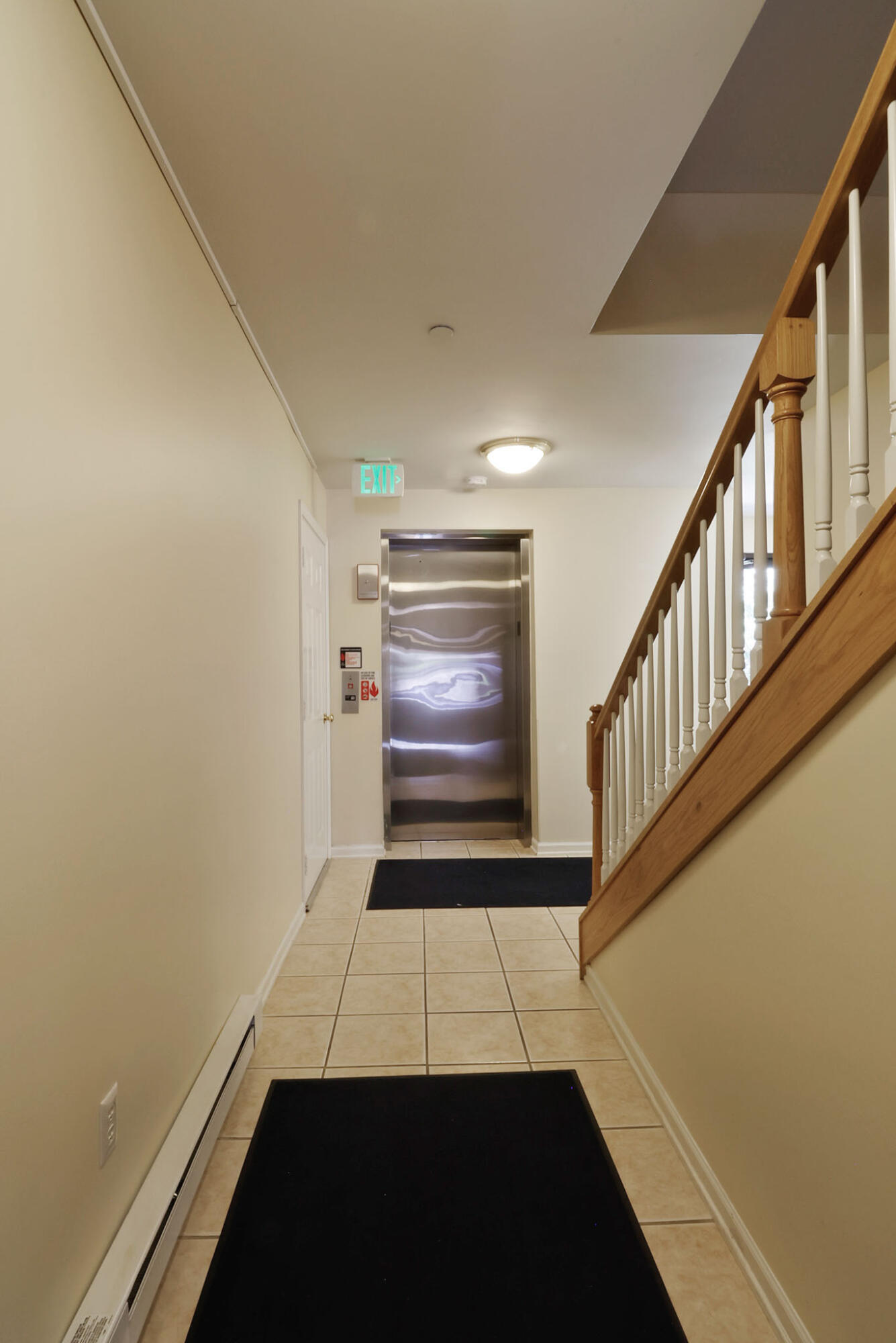 10409 White Oak Lane 3C