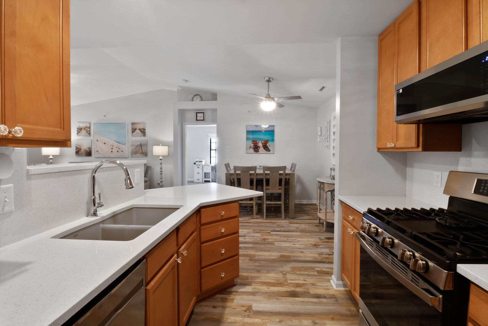 10409 White Oak Lane 3C