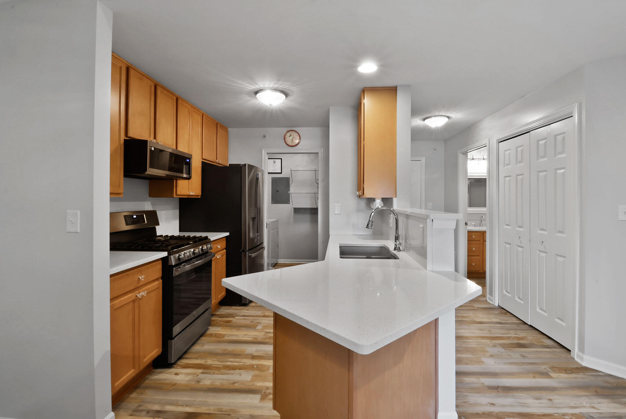 10409 White Oak Lane 3C