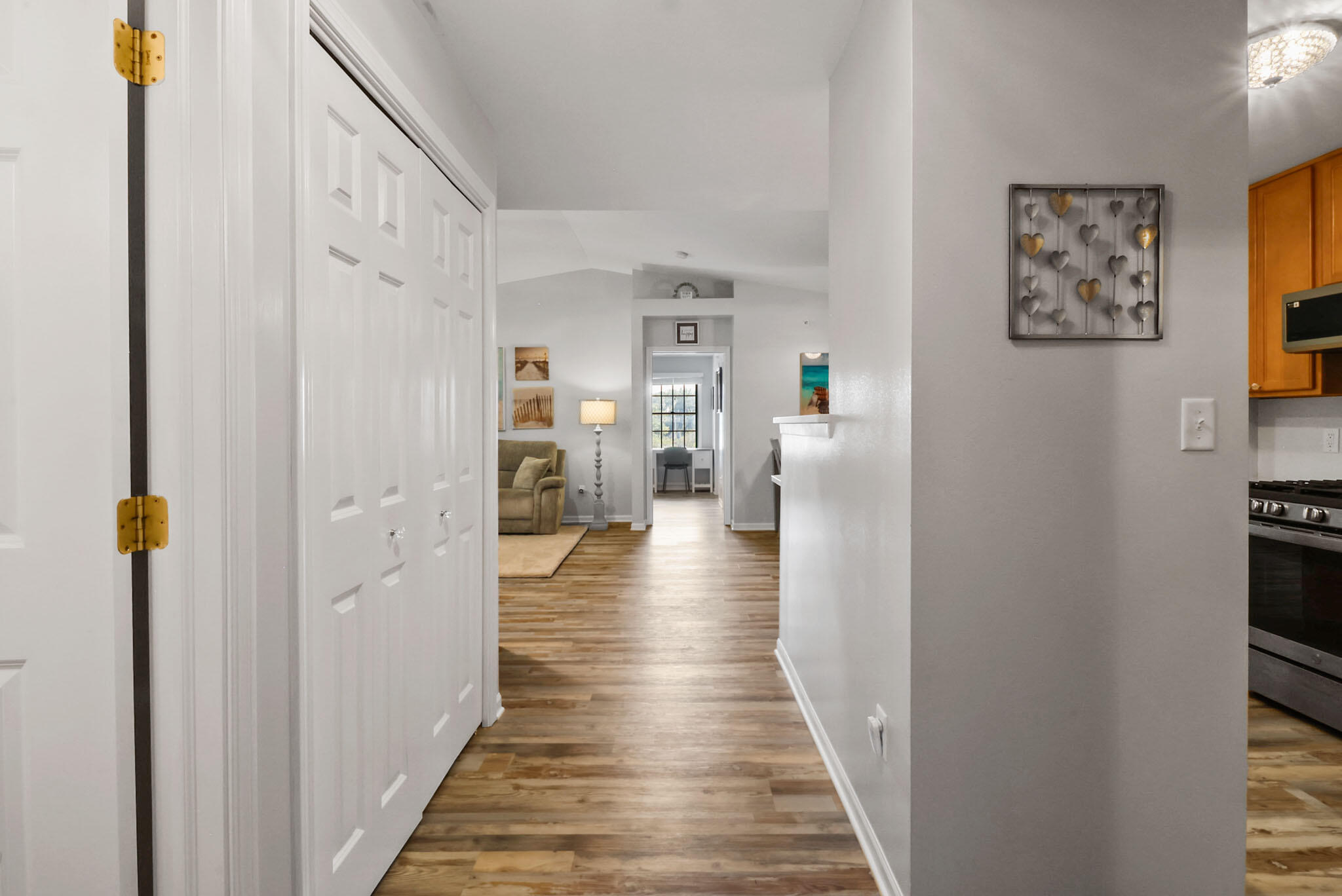 10409 White Oak Lane 3C