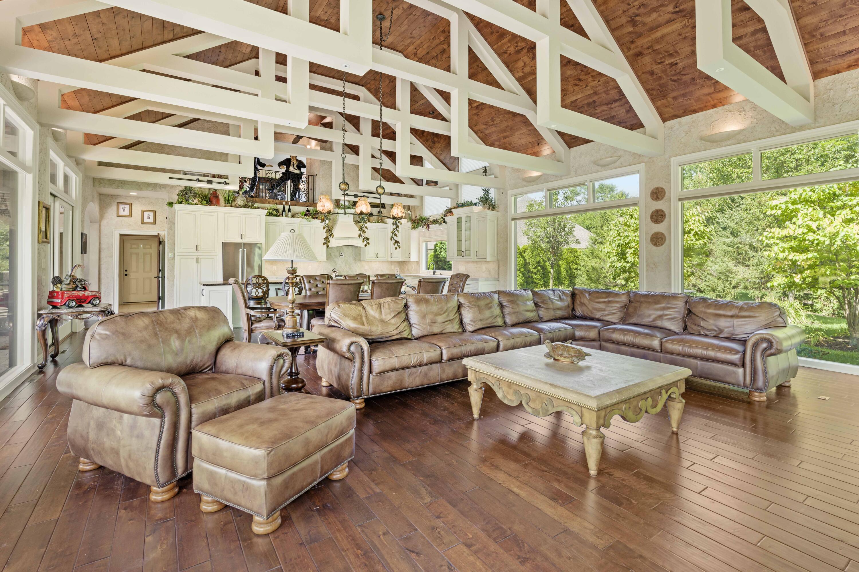 10910 Lake Central Drive