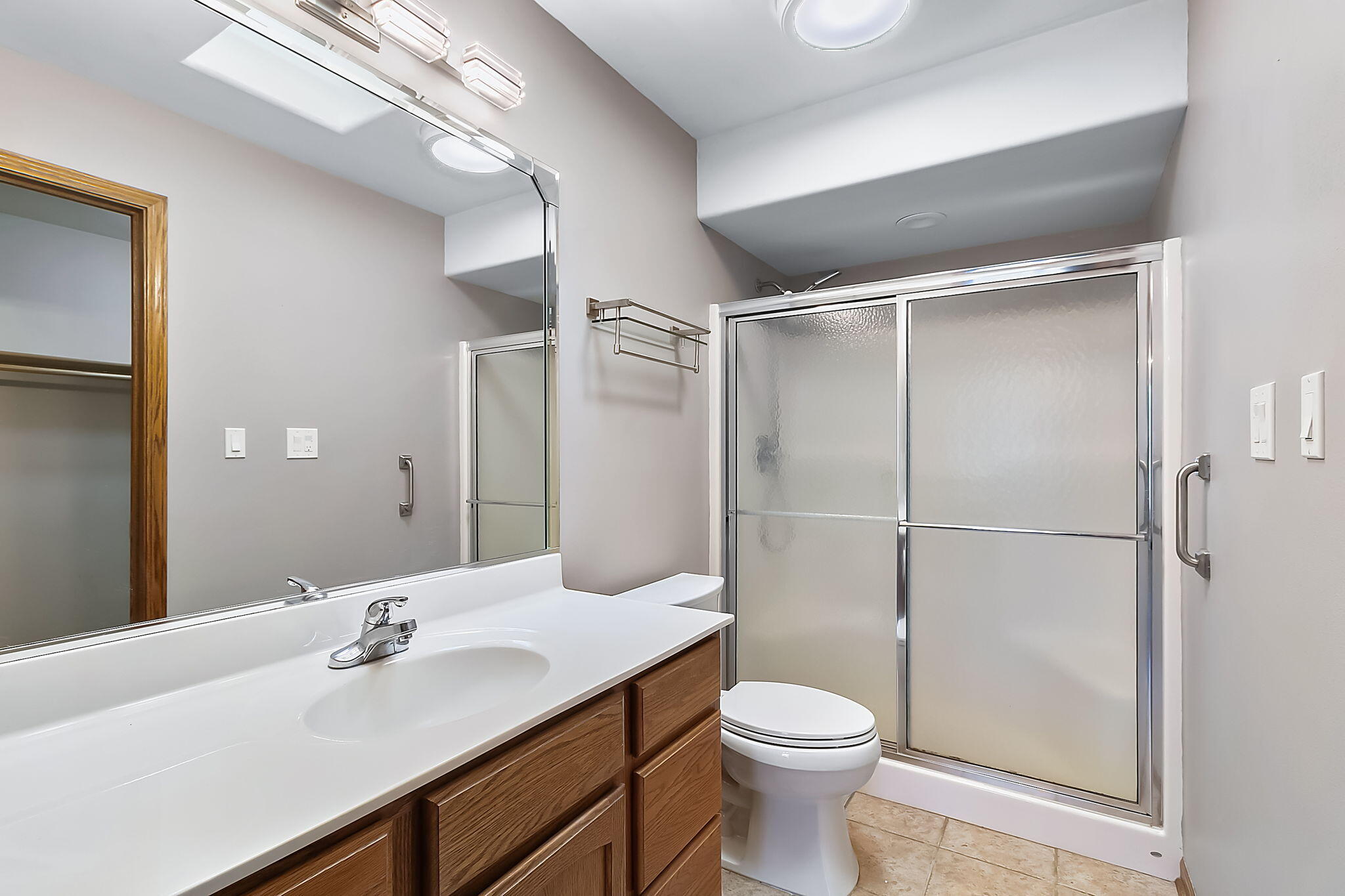 1076 Freedom Circle N