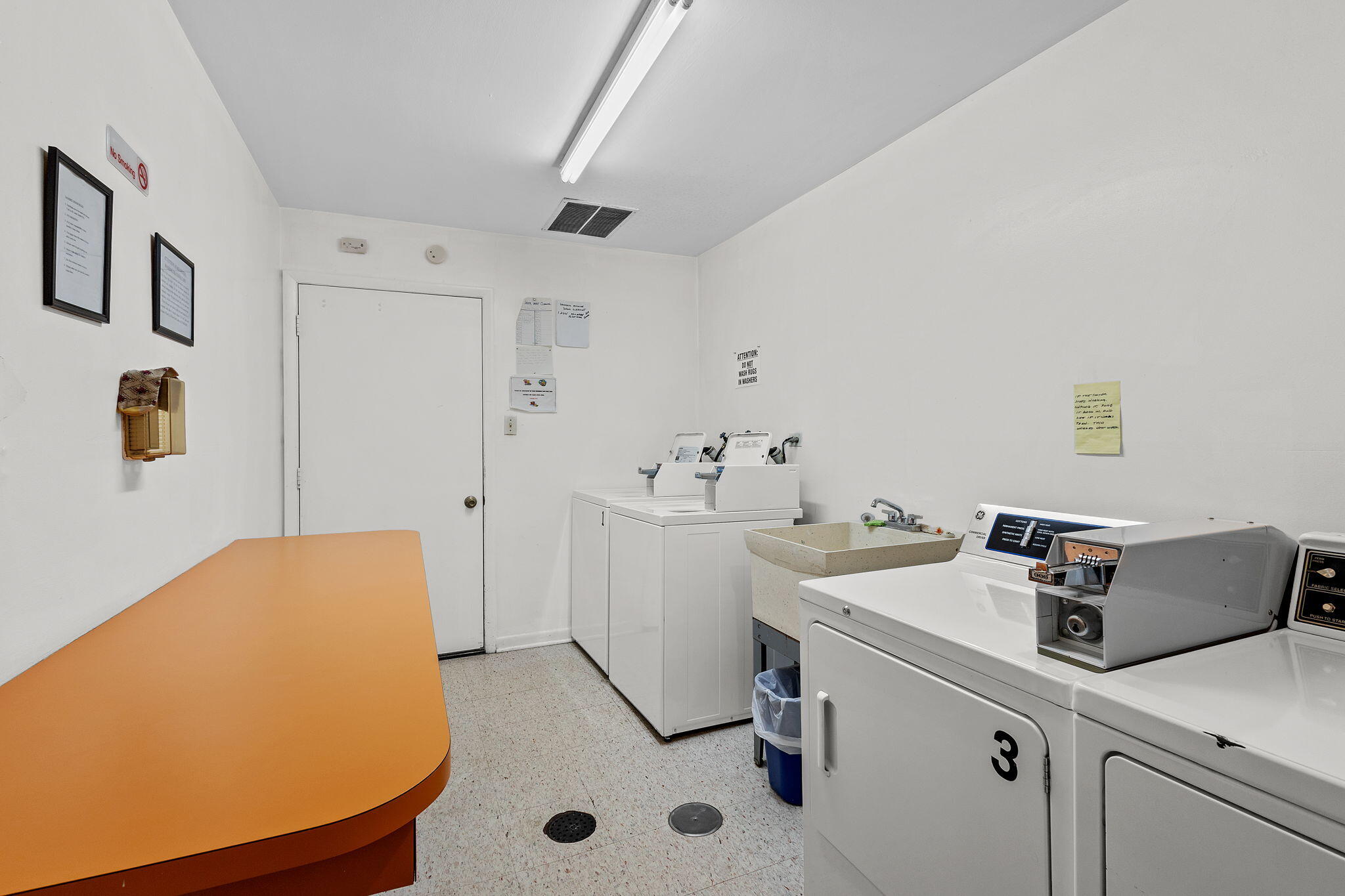 405 Old Stone Road 6