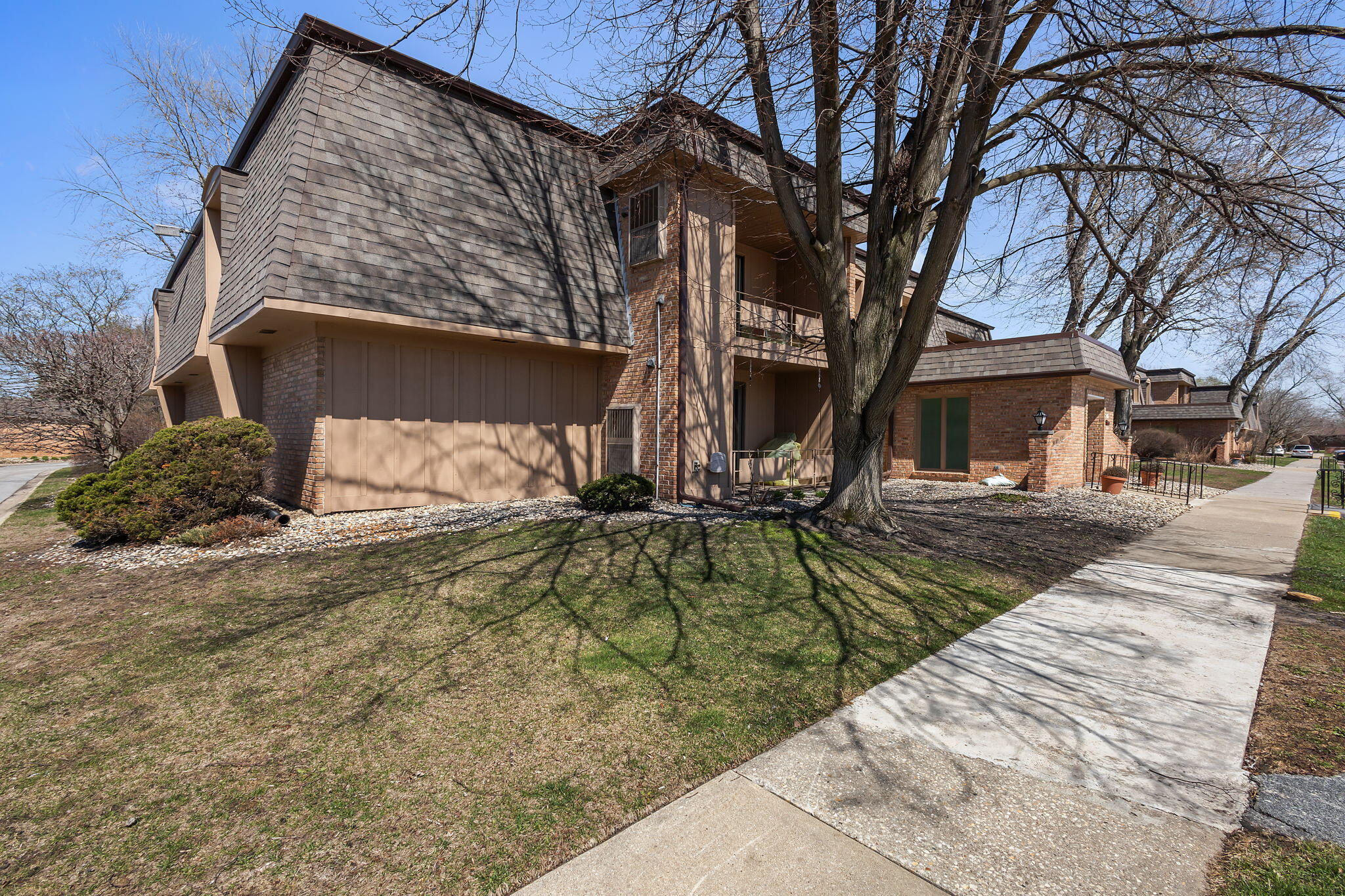 405 Old Stone Road 6