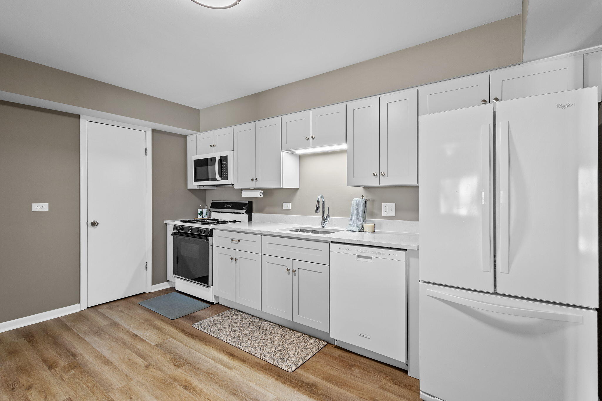 405 Old Stone Road 6