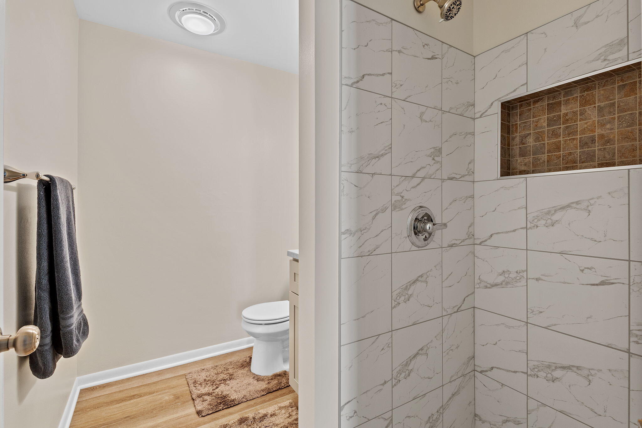 405 Old Stone Road 6