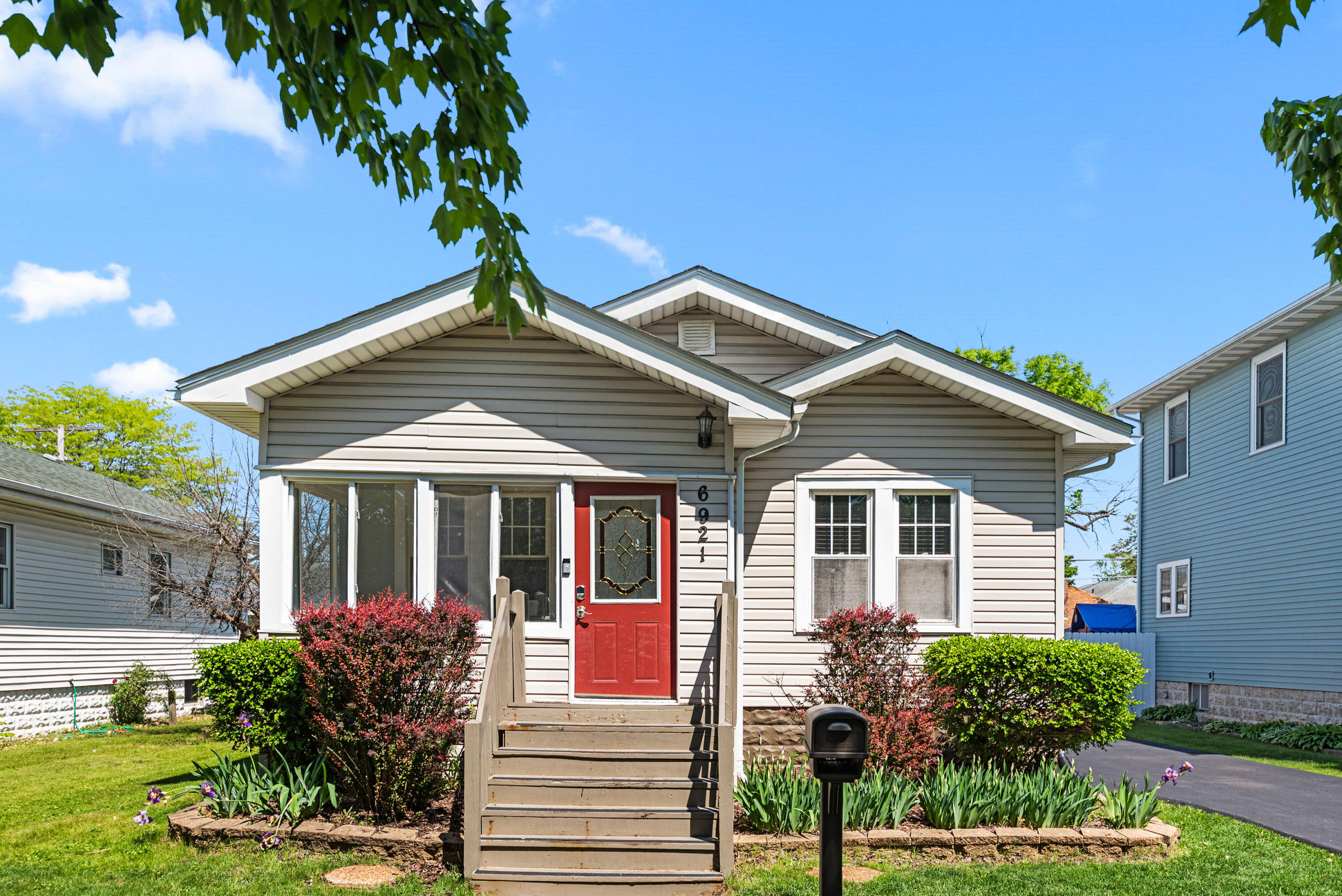 6921 Van Buren Avenue