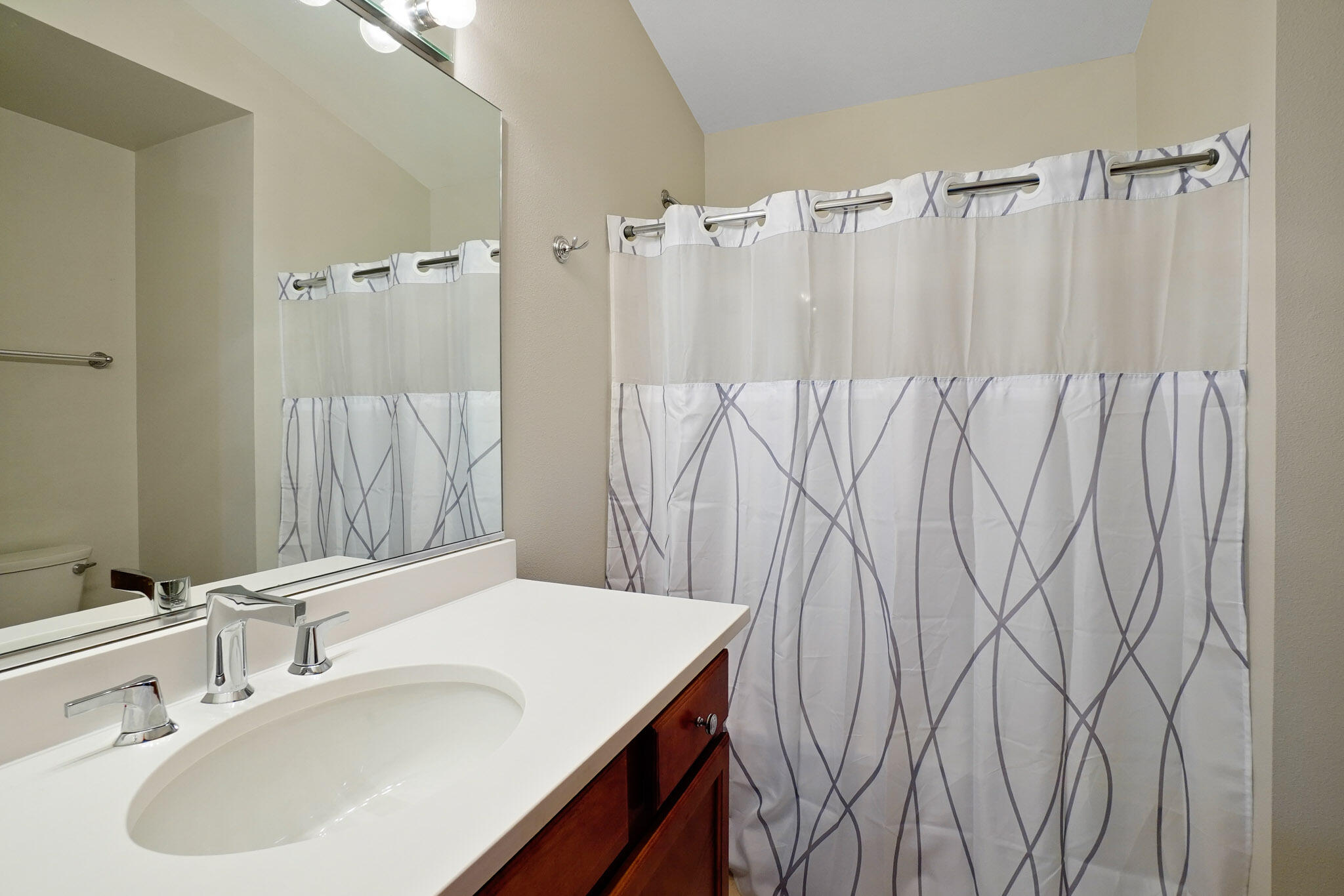 10680 Northcote Drive