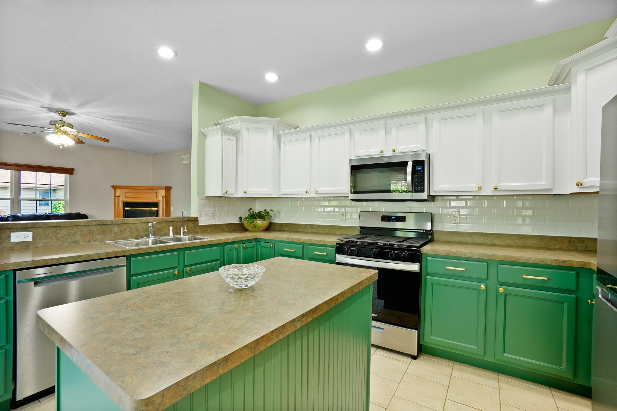 10680 Northcote Drive