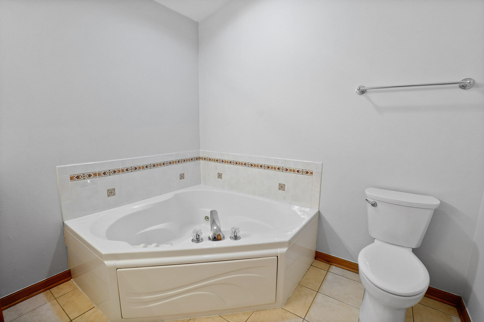 10680 Northcote Drive