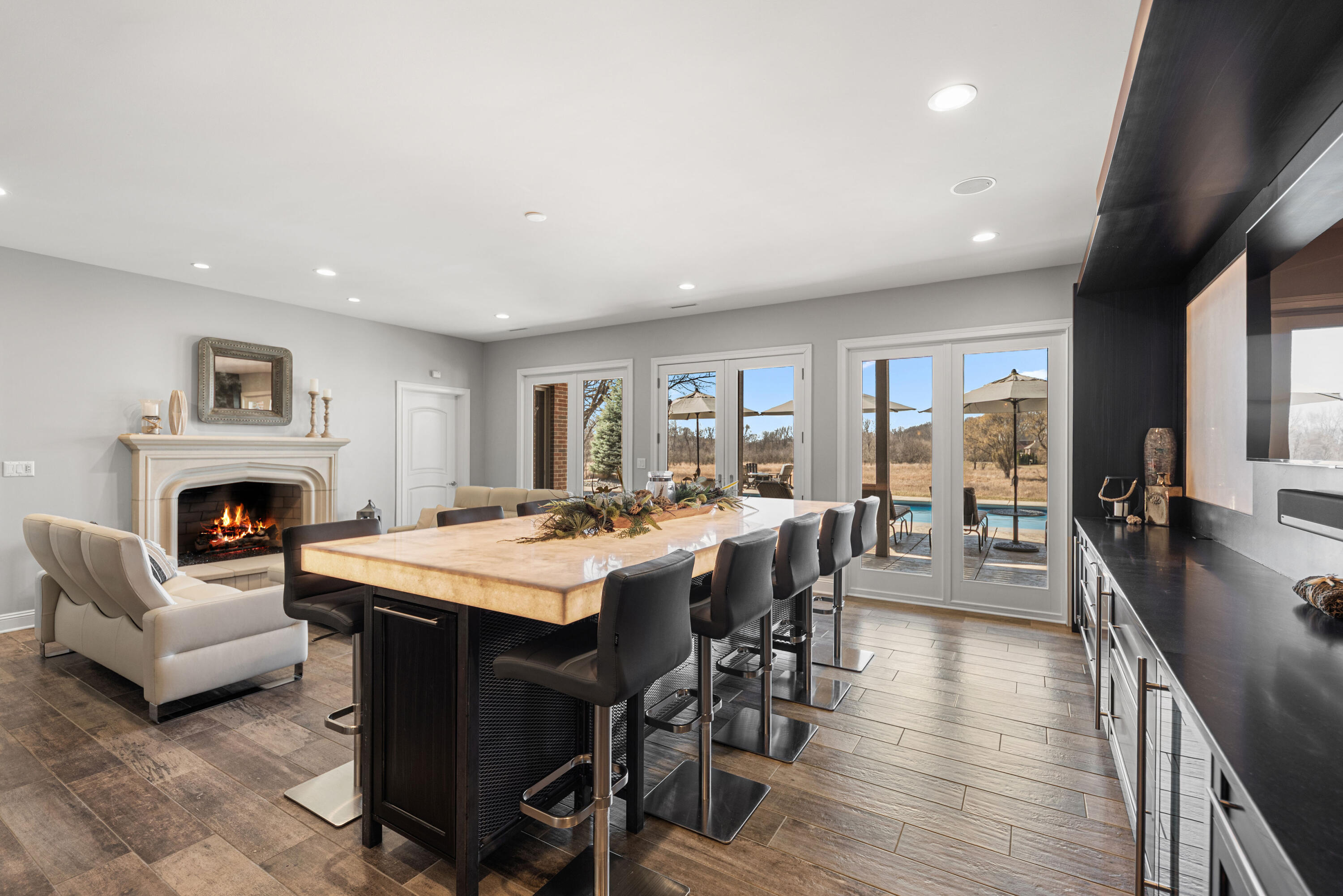 12305 Alvina Rose Court
