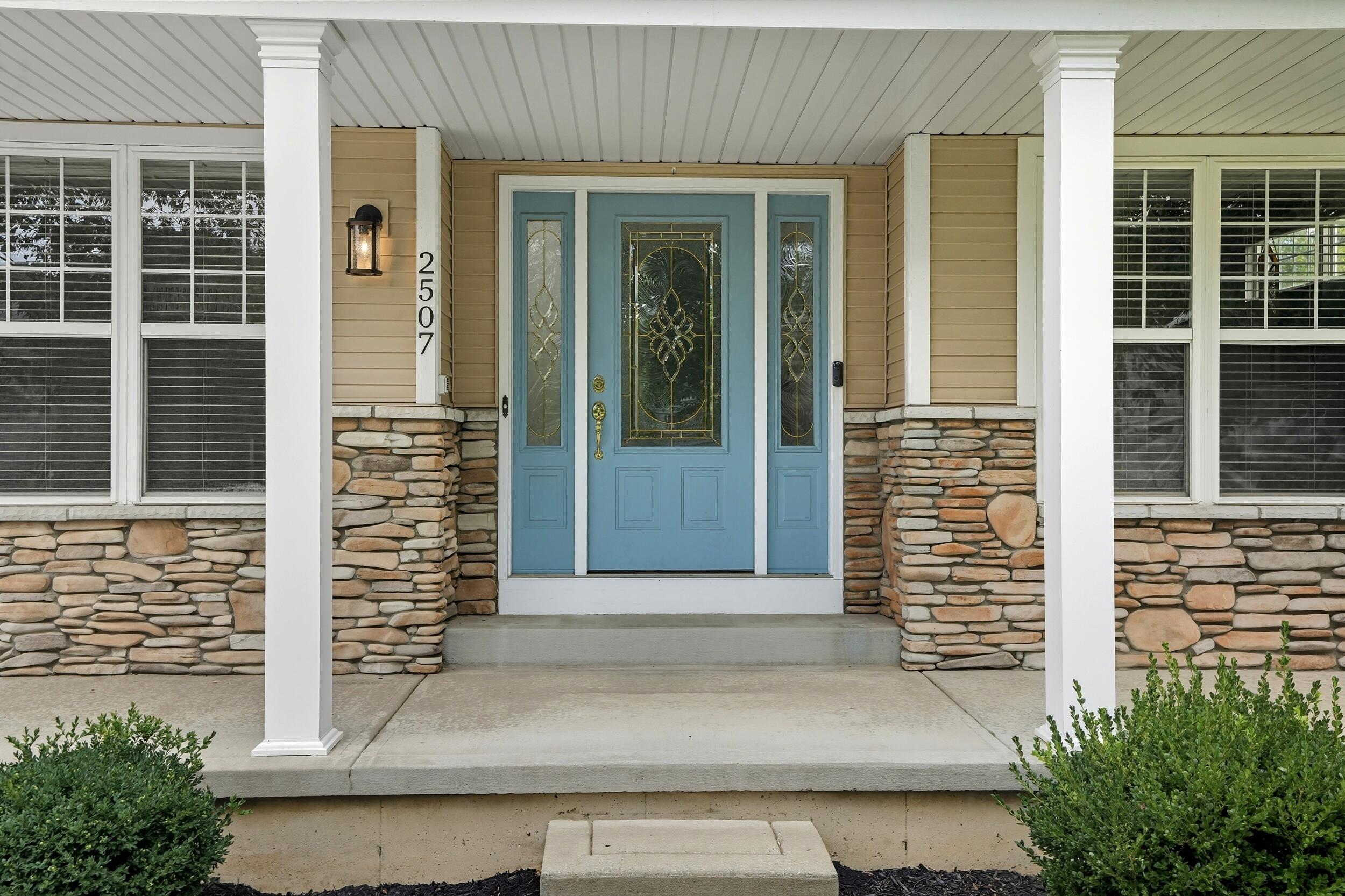 2507 Eisenhower Avenue