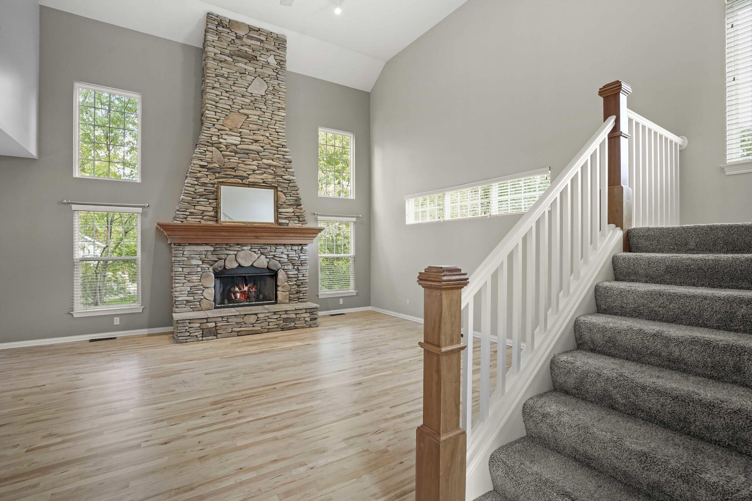 2507 Eisenhower Avenue