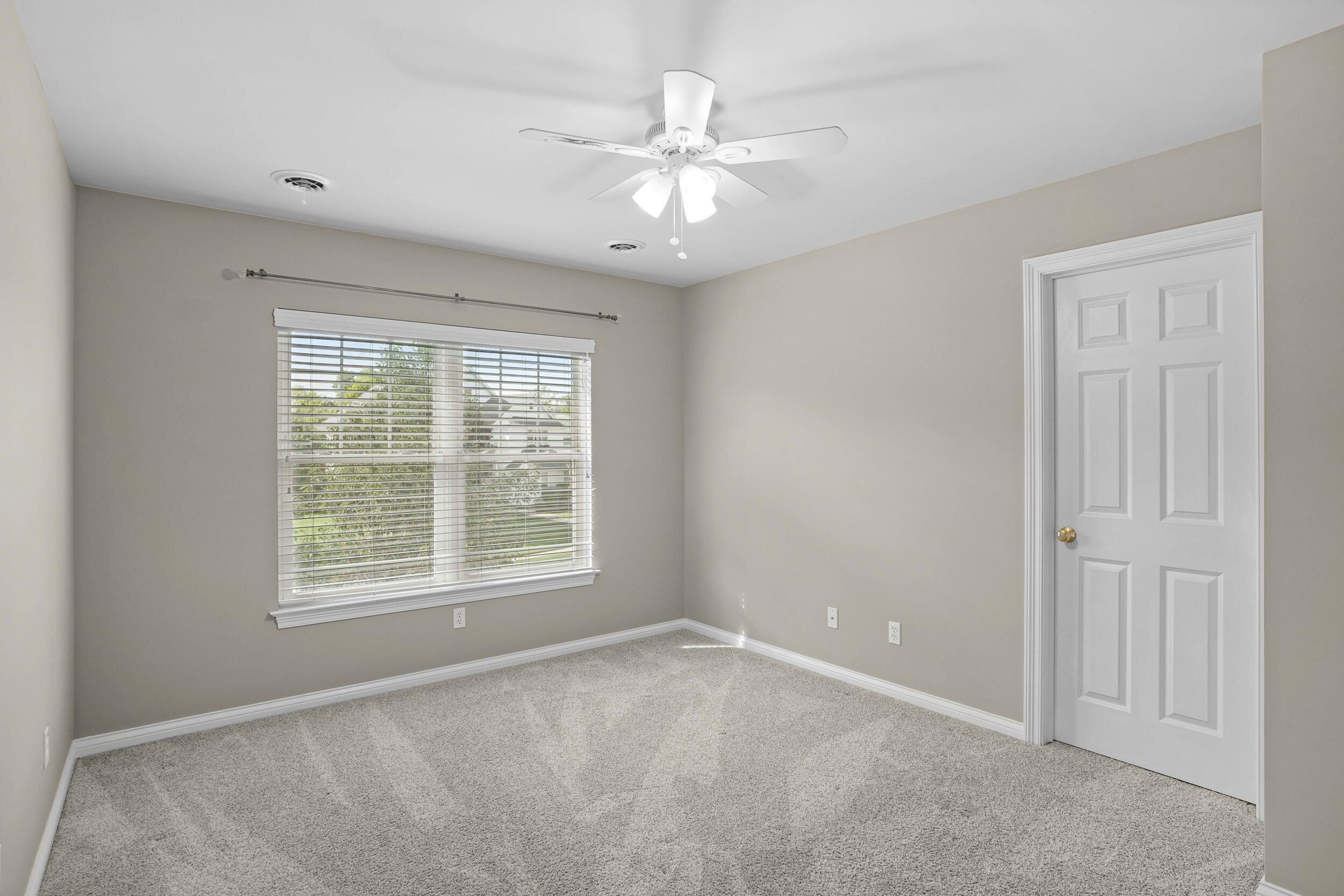 2507 Eisenhower Avenue