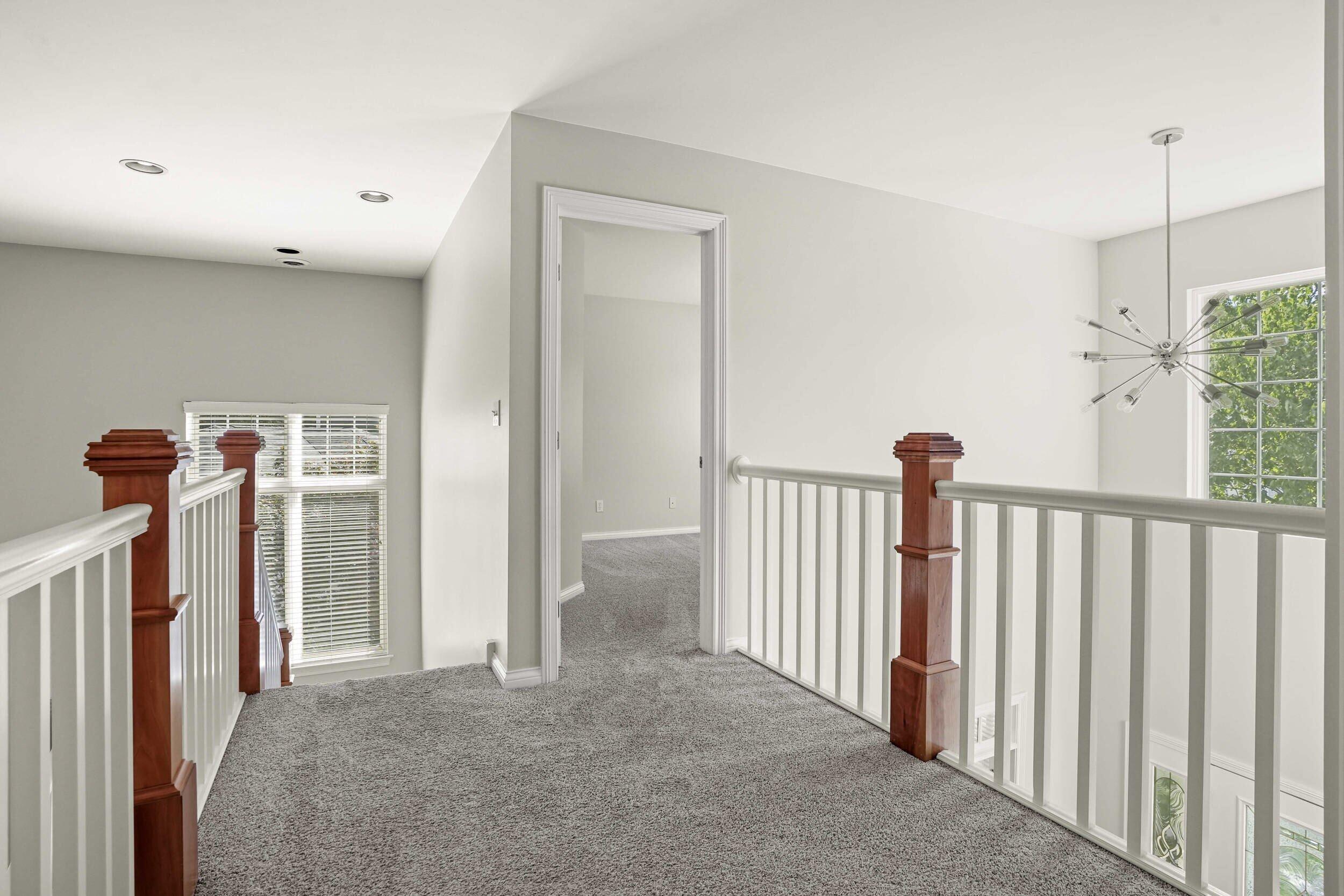 2507 Eisenhower Avenue