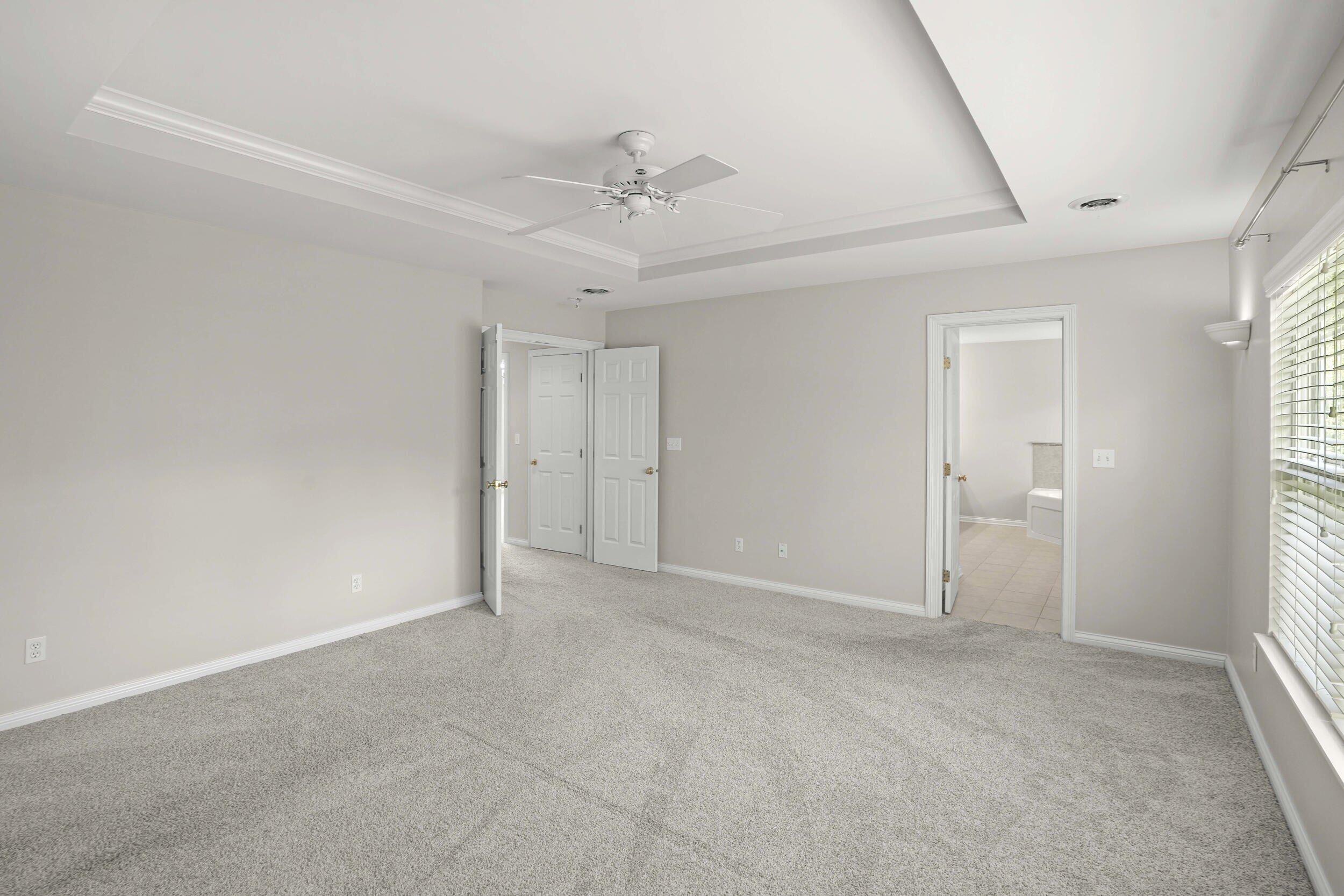 2507 Eisenhower Avenue