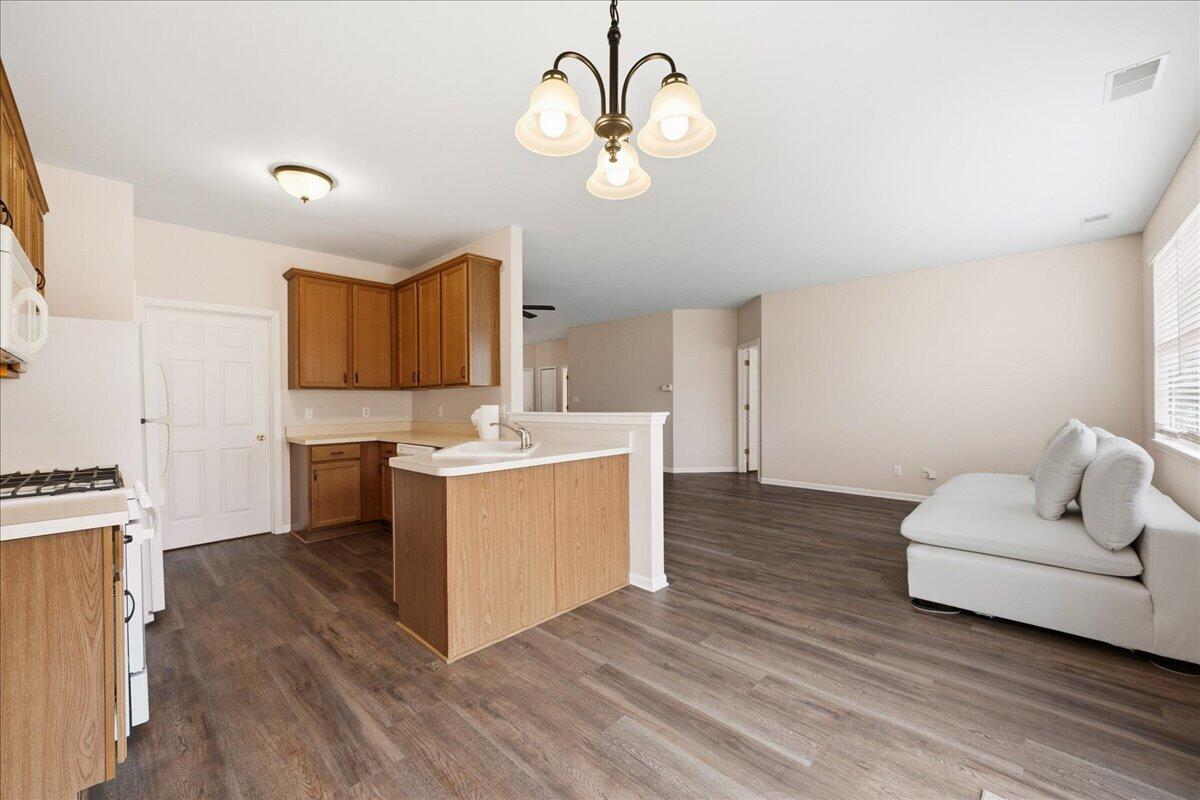 1318 Marigold Place