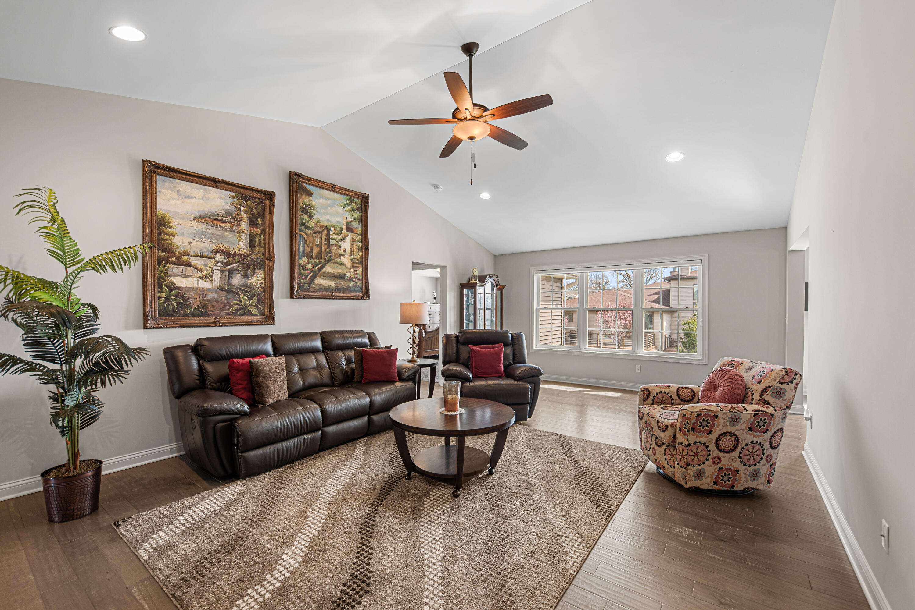 2324 Waterford Circle E